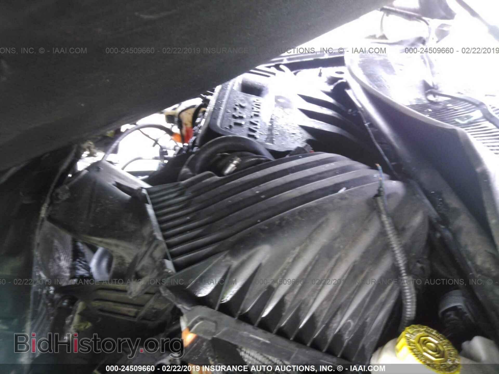 2013 CHRYSLER 200 - VIN: 1C3CCBBB7DN722870 - Фото 10