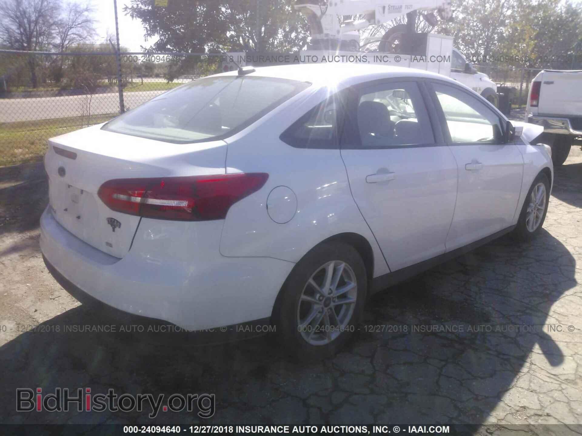 2017 FORD FOCUS - VIN: 1FADP3F20HL215403 - Photo 4