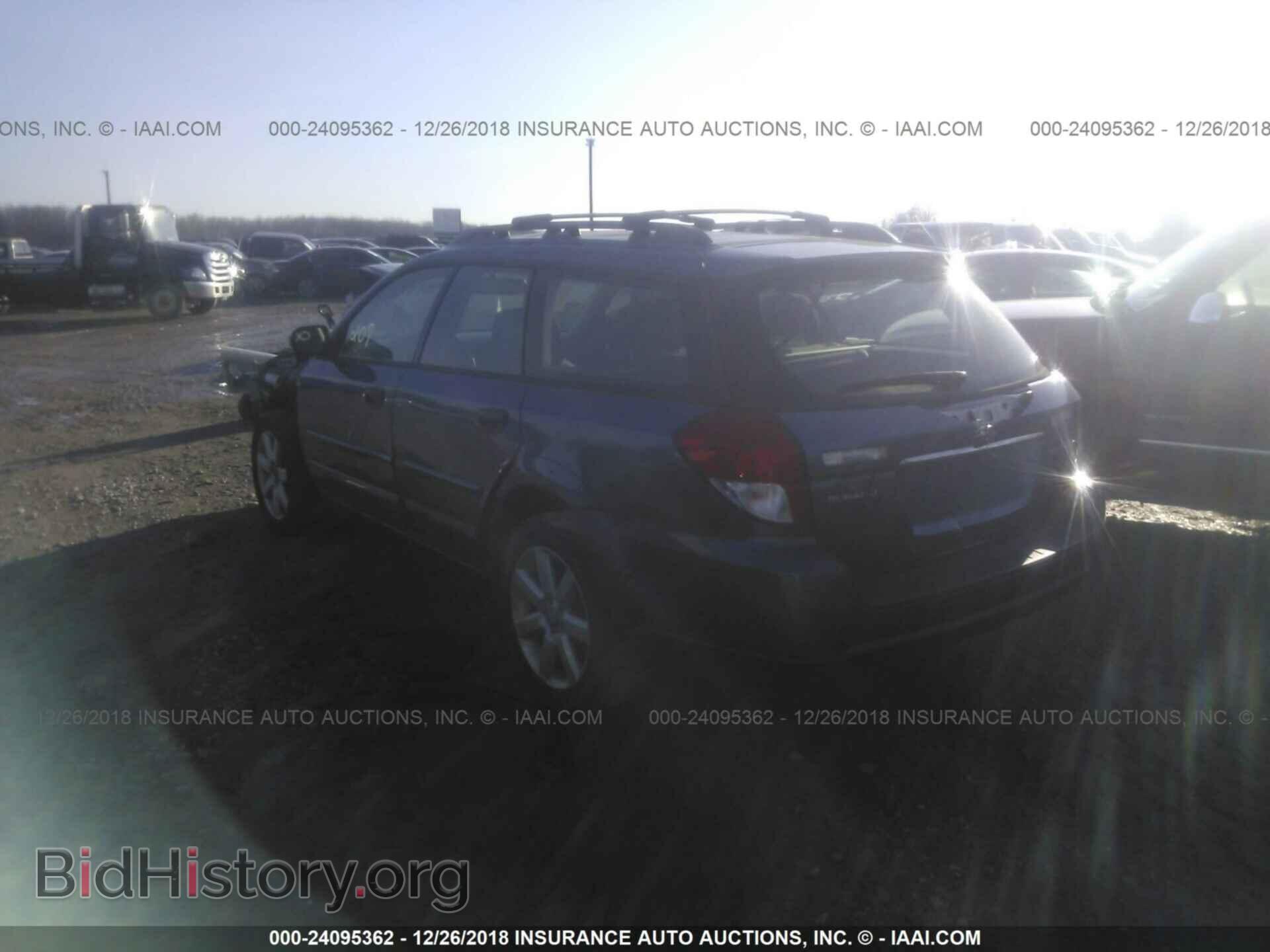 2008 SUBARU OUTBACK - VIN: 4S4BP61C587323376 - Фото 3