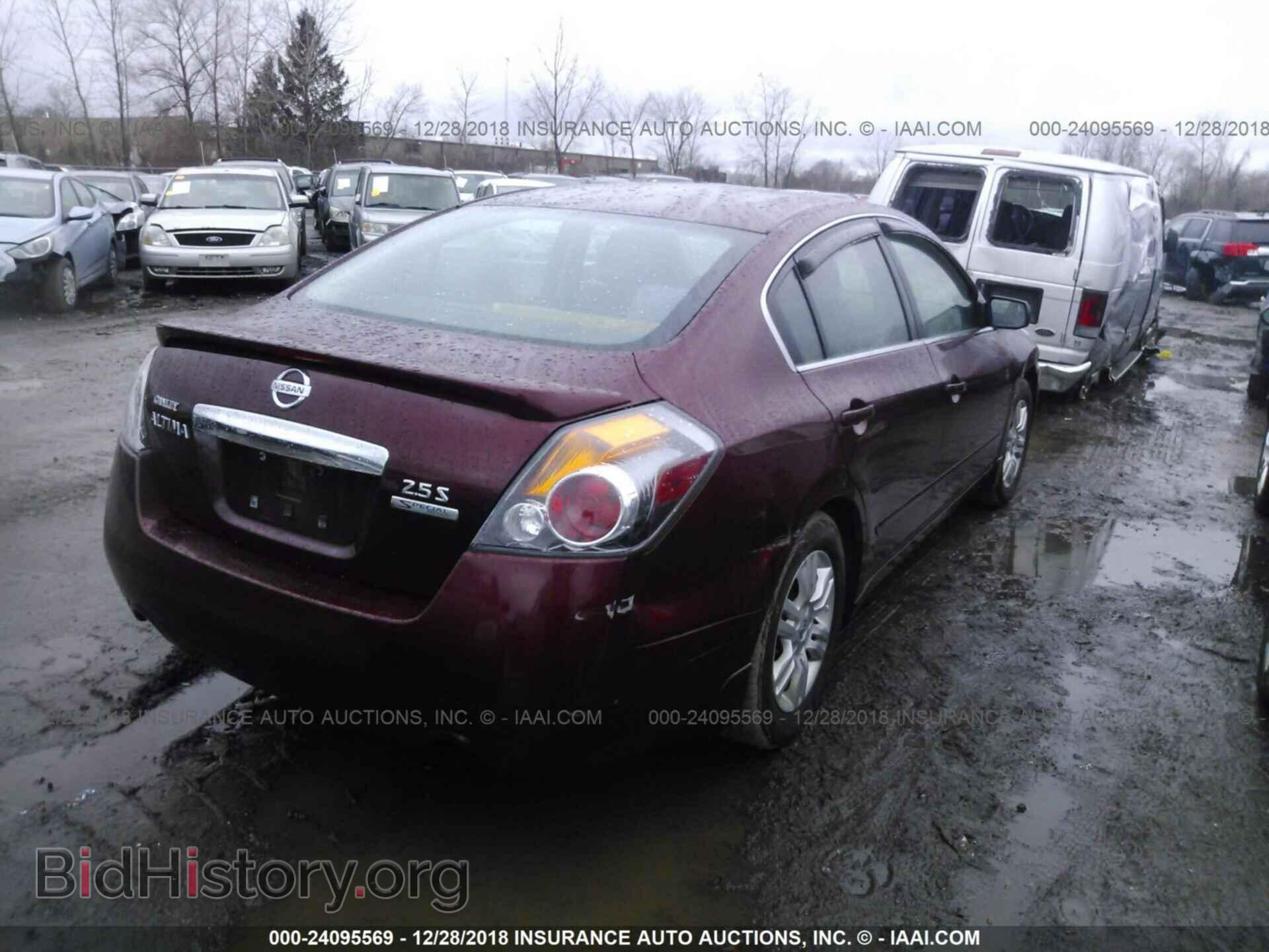 2015 NISSAN VERSA NOTE - VIN: 3N1CE2CP3FL417517 - Фото 4