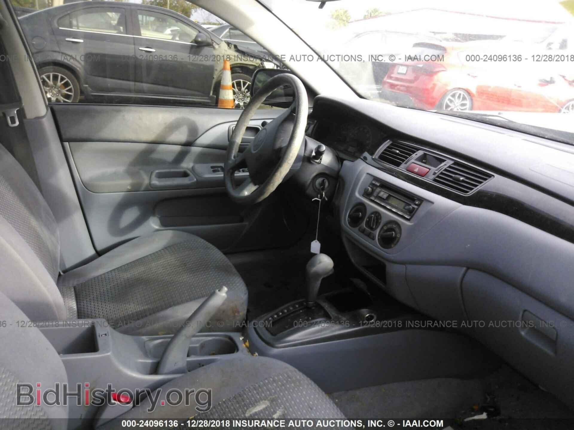 2002 MITSUBISHI LANCER - VIN: JA3AJ26E82U044113 - Photo 5