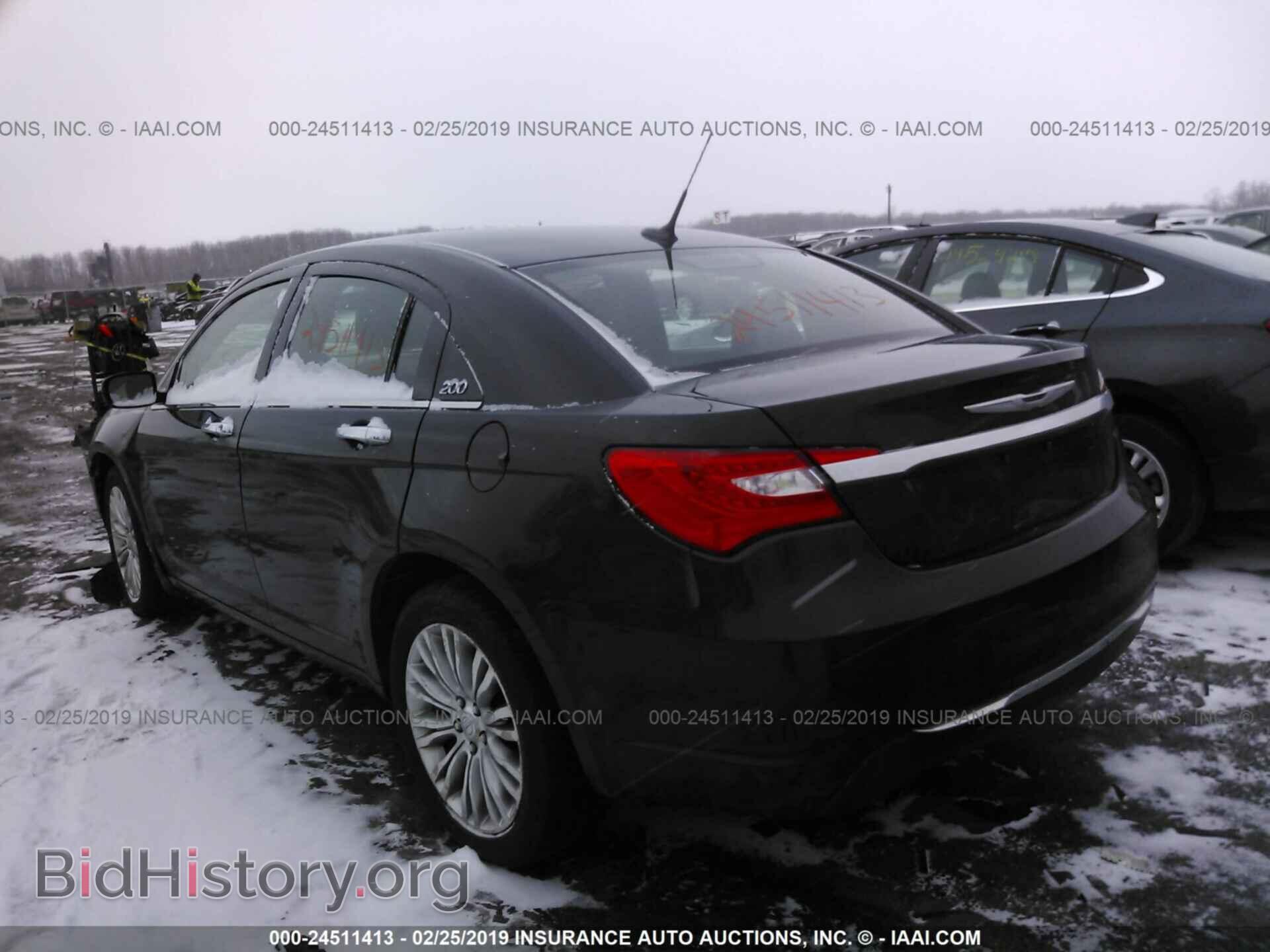 2011 CHRYSLER 200 - VIN: 1C3BC2FG8BN505617 - Photo 3