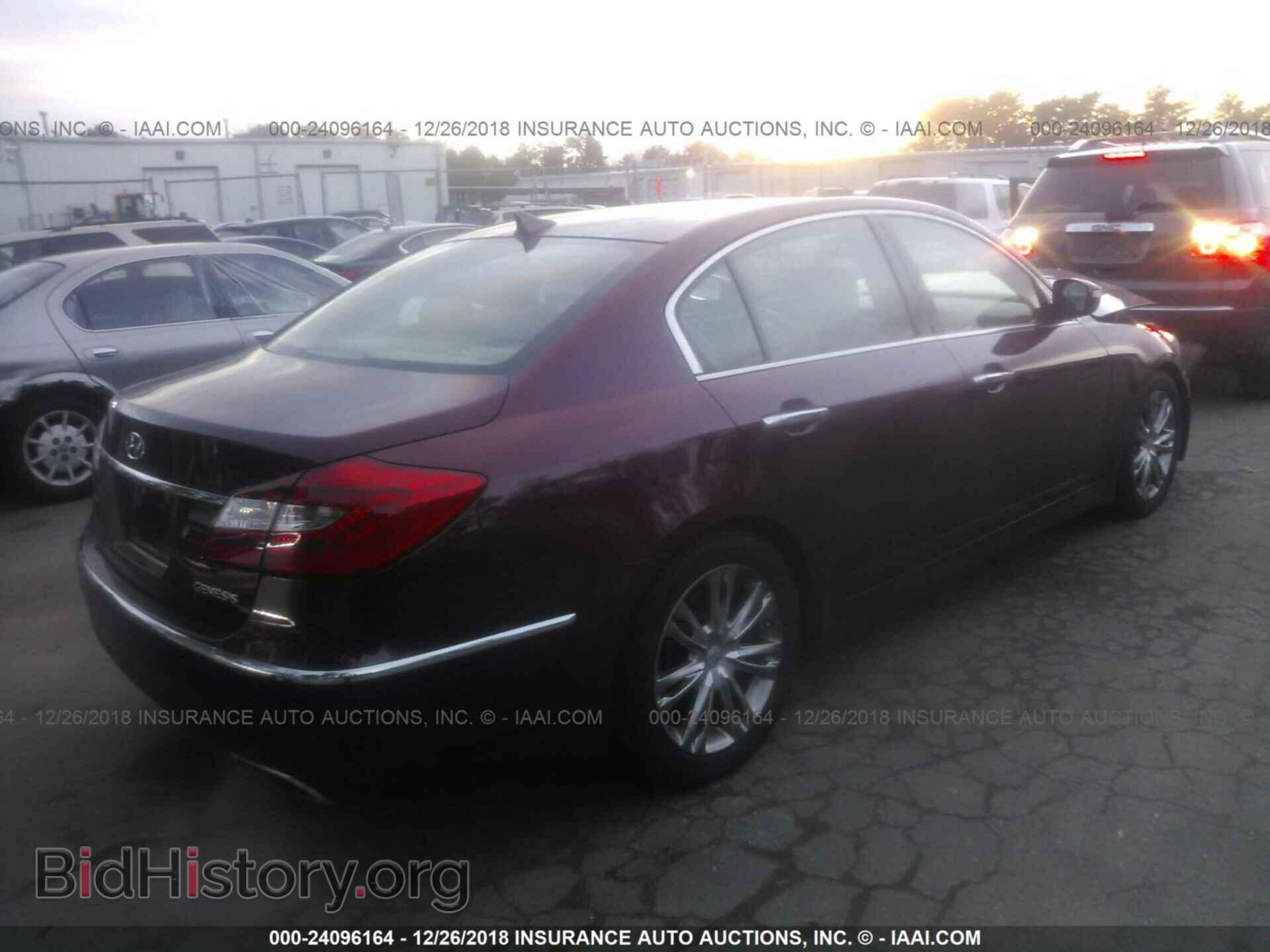 2012 HYUNDAI GENESIS - VIN: KMHGC4DD8CU167029 - Фото 4