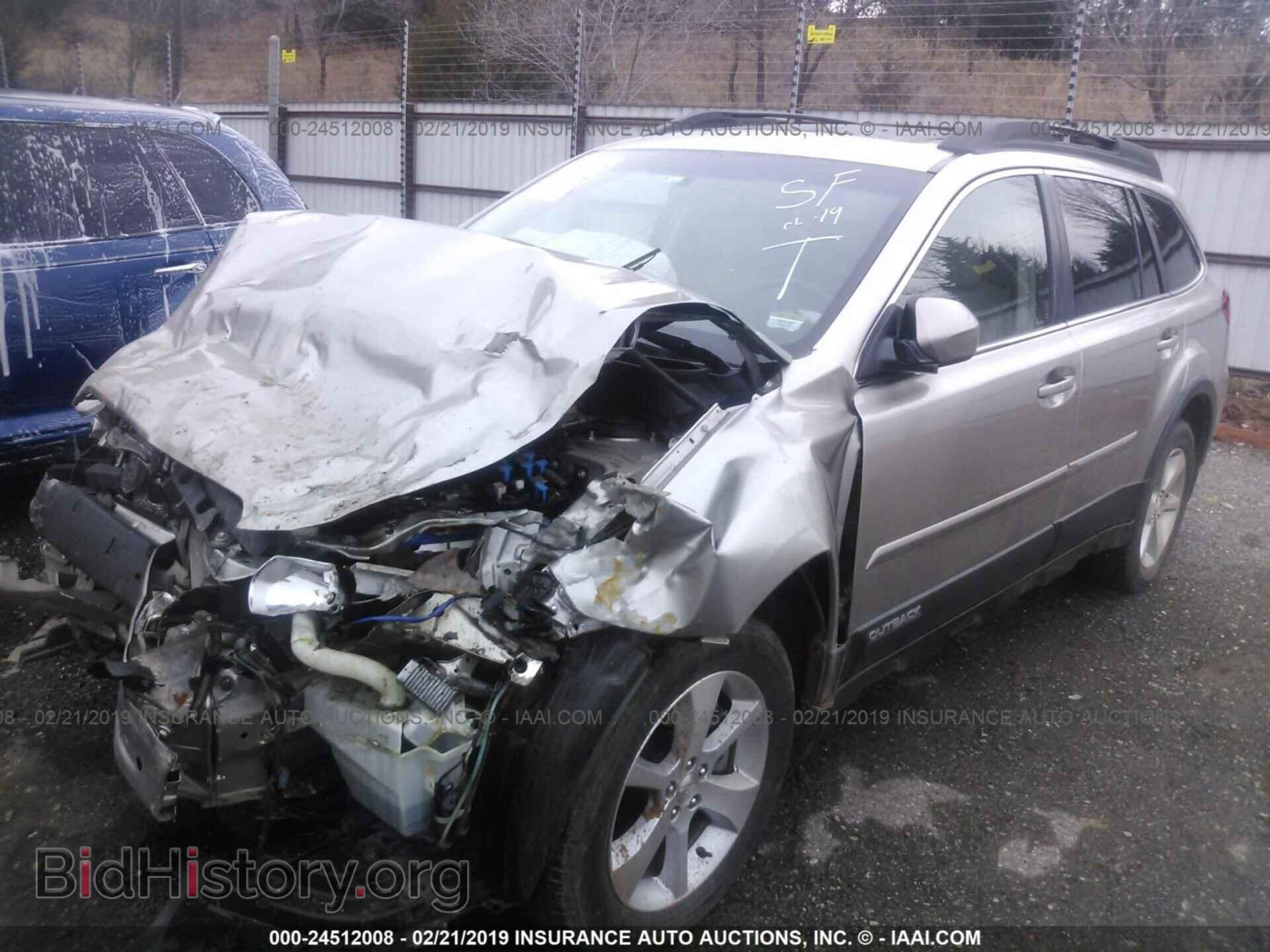 2014 SUBARU OUTBACK - VIN: 4S4BRDMCXE2300811 - Фото 2