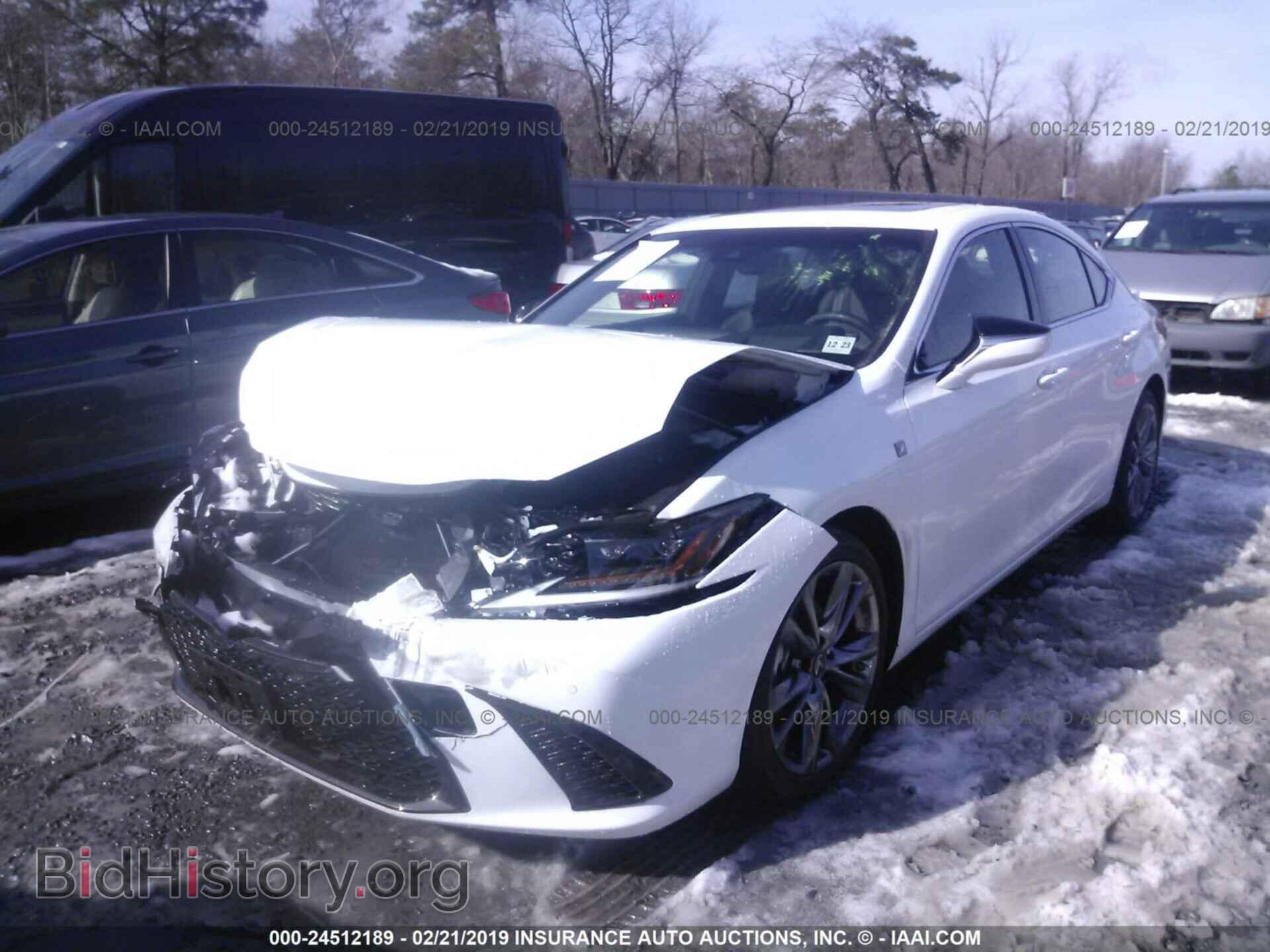 2019 LEXUS ES - VIN: JTHBZ1B18K2003244 - Фото 2