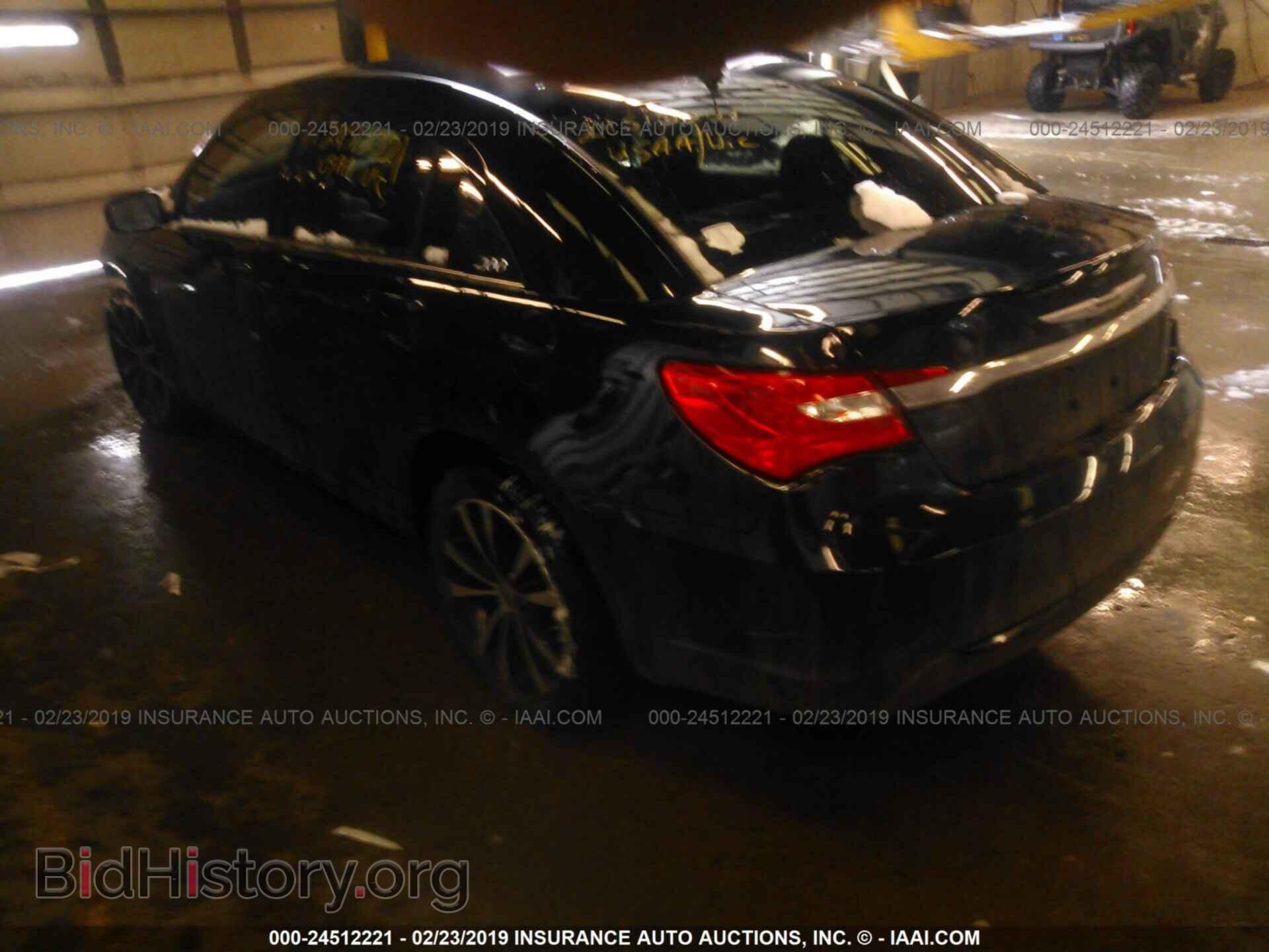 2013 CHRYSLER 200 - VIN: 1C3CCBBB0DN513213 - Фото 3