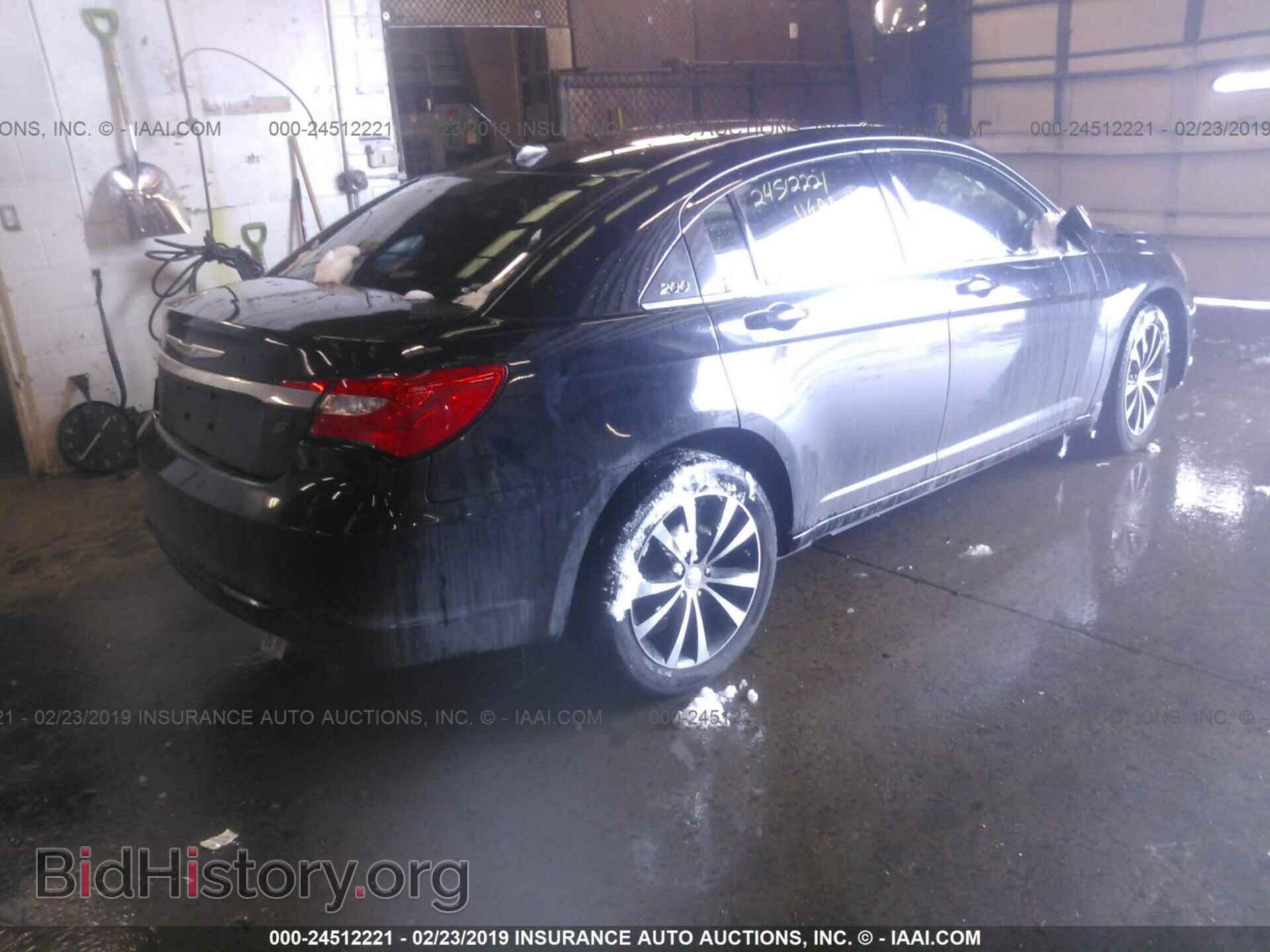 2013 CHRYSLER 200 - VIN: 1C3CCBBB0DN513213 - Фото 4
