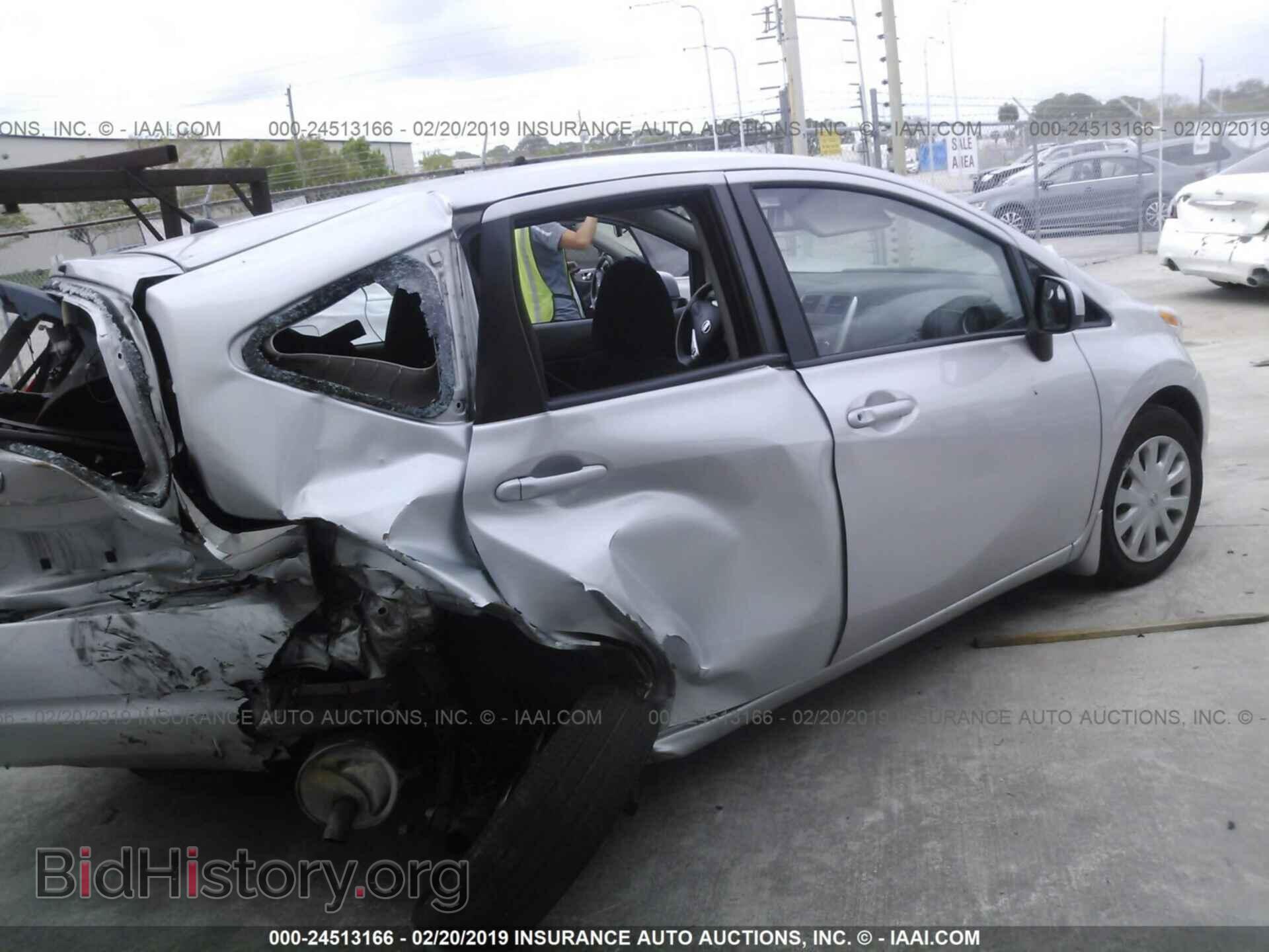 2014 NISSAN VERSA NOTE - VIN: 3N1CE2CP1EL436582 - Фото 4