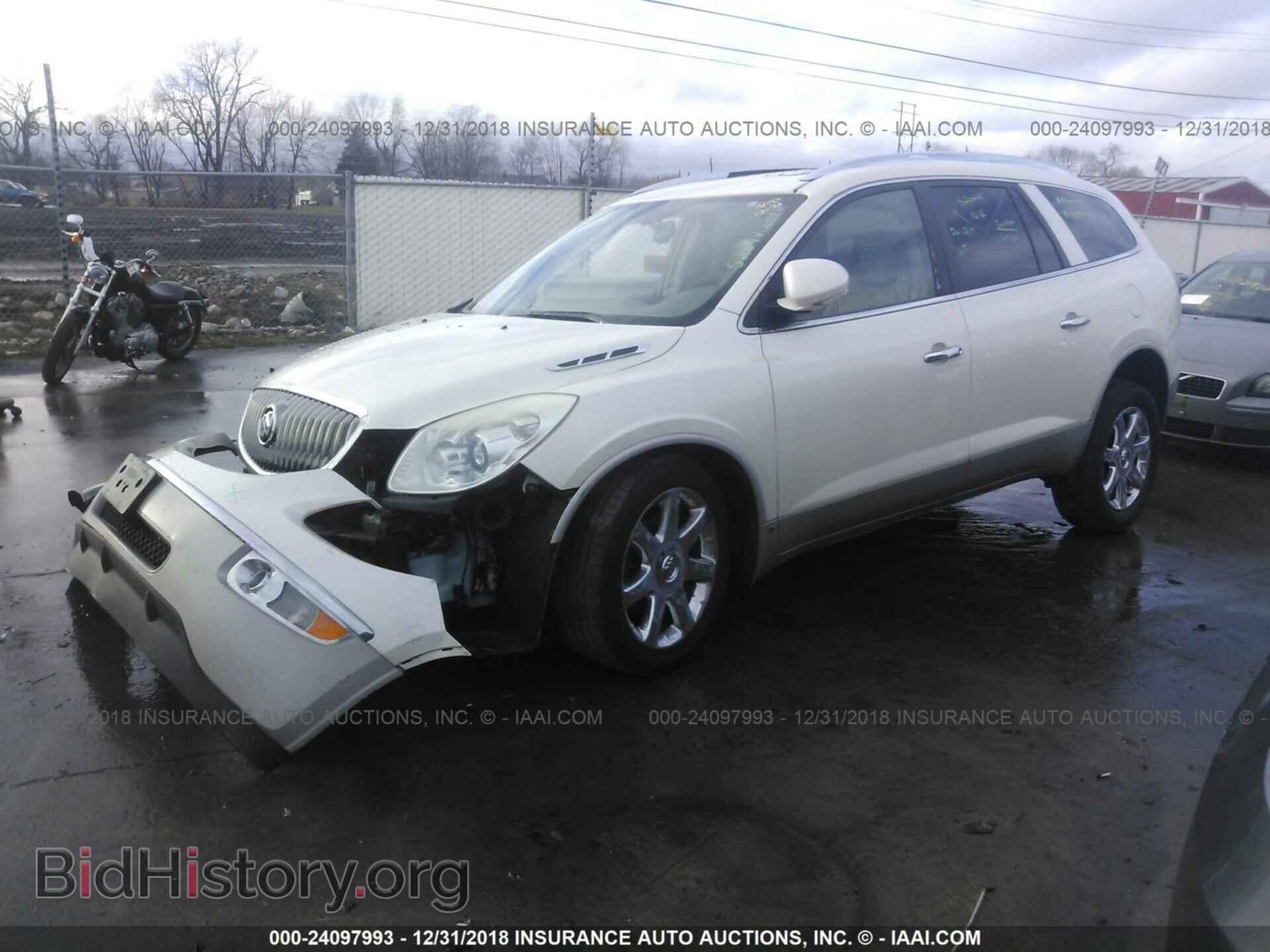 2010 BUICK ENCLAVE - VIN: 5GALRBED8AJ144337 - Фото 2