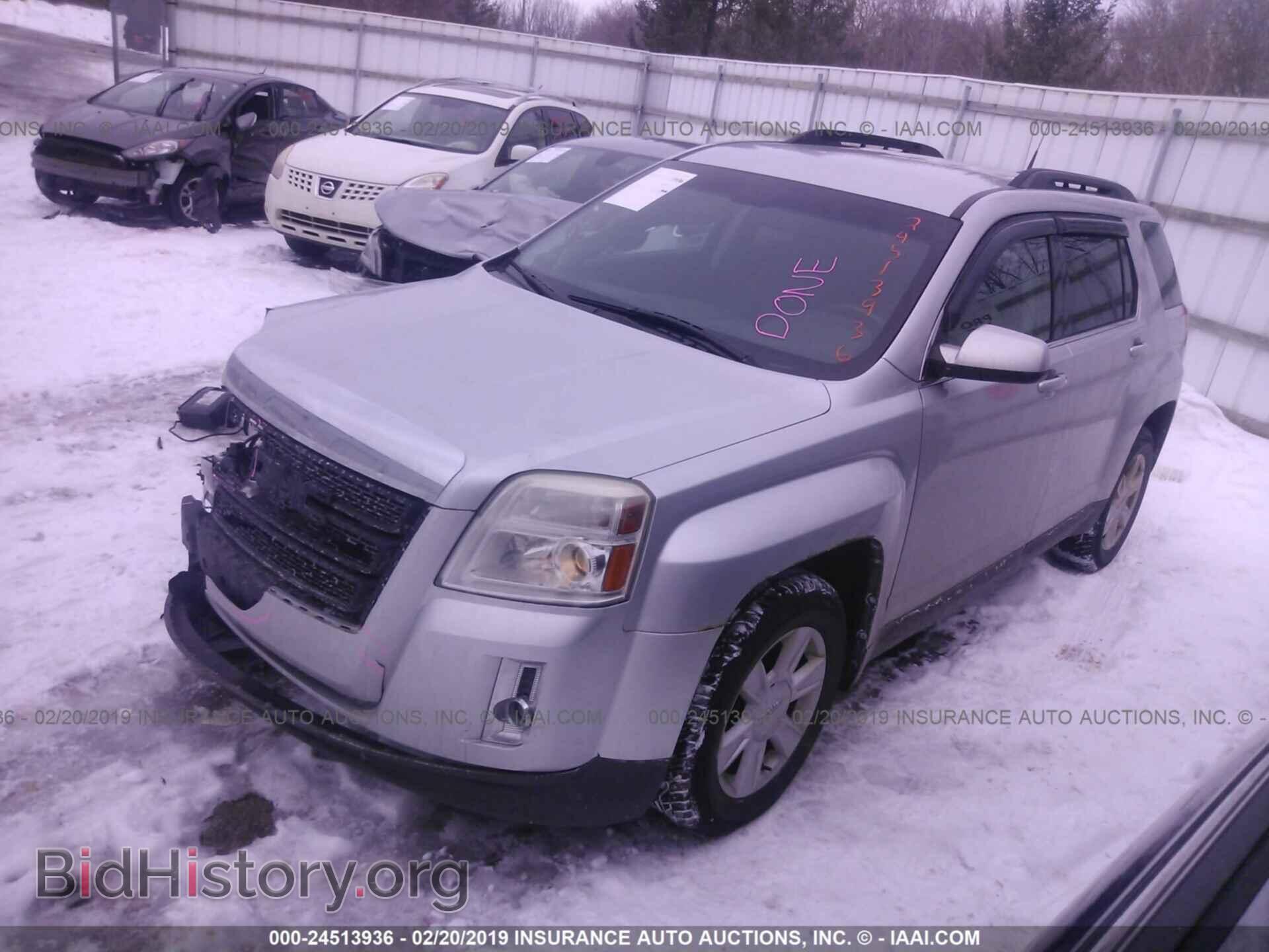 2010 GMC TERRAIN - VIN: 2CTFLEEW9A6285676 - Photo 2