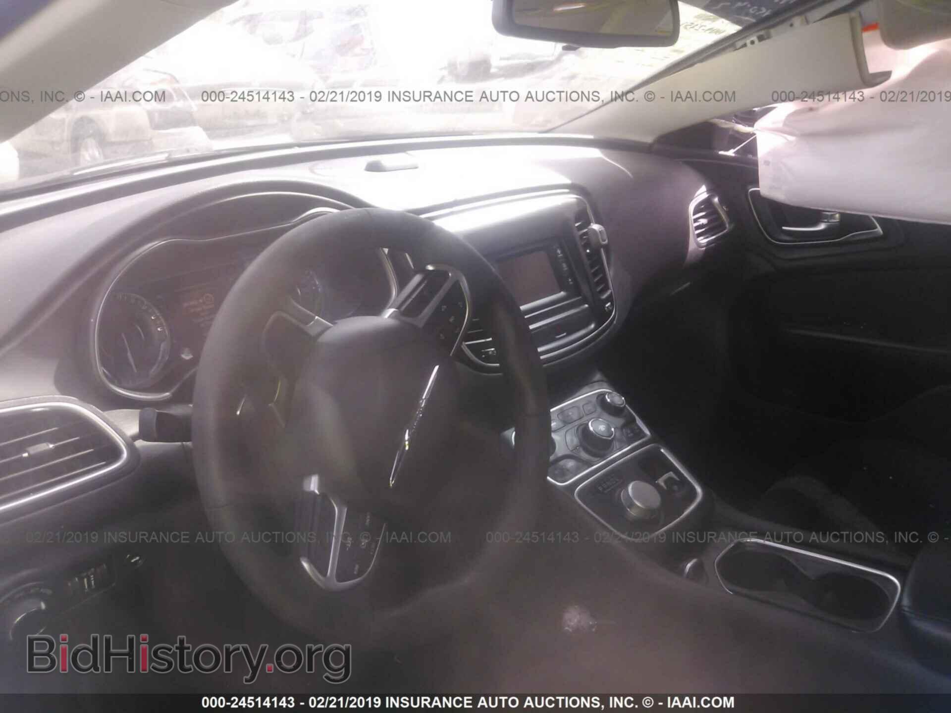 2016 CHRYSLER 200 - VIN: 1C3CCCAB1GN148942 - Photo 5