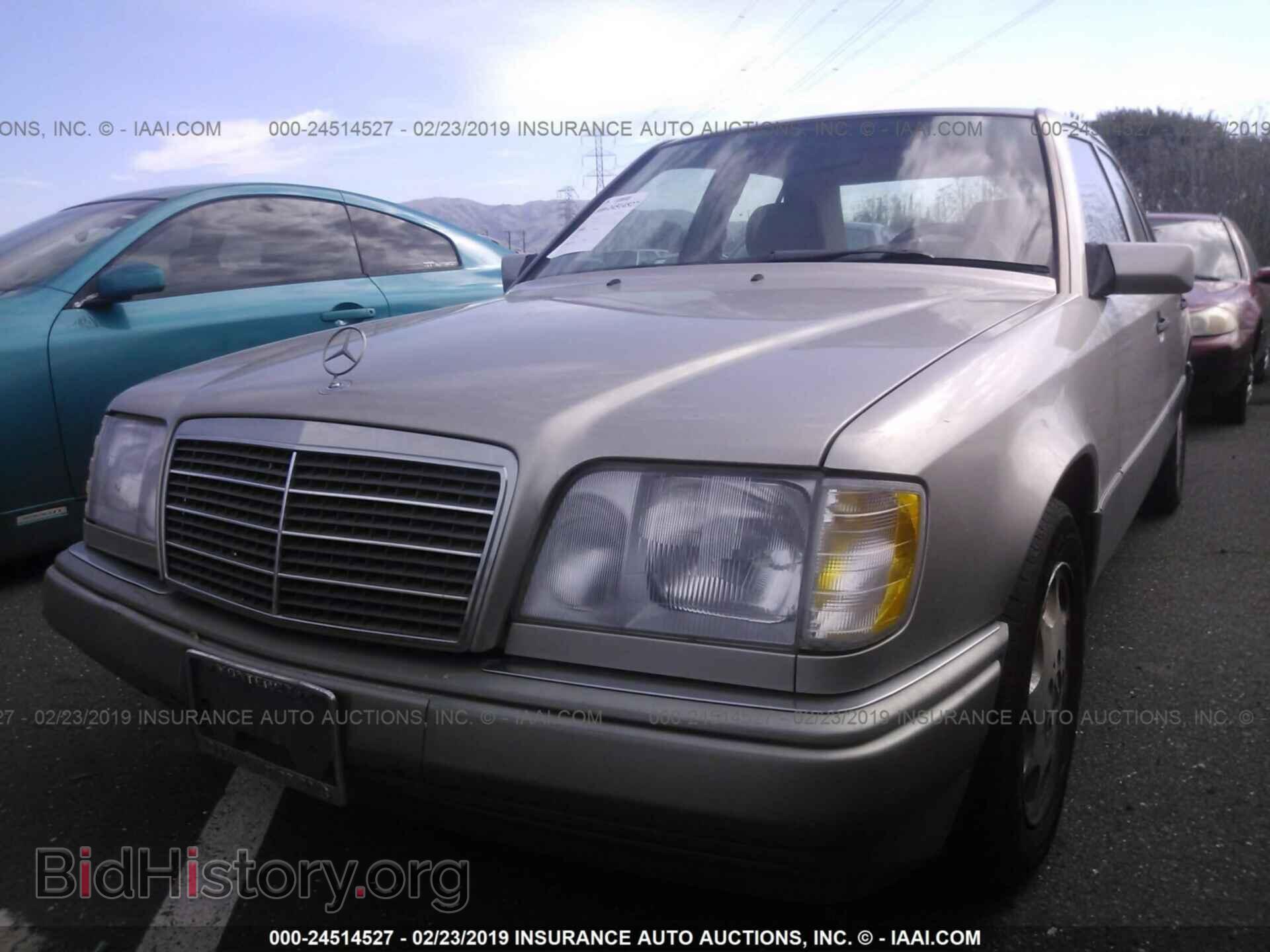 1995 MERCEDES-BENZ E - VIN: WDBEA32E8SC204820 - Фото 2
