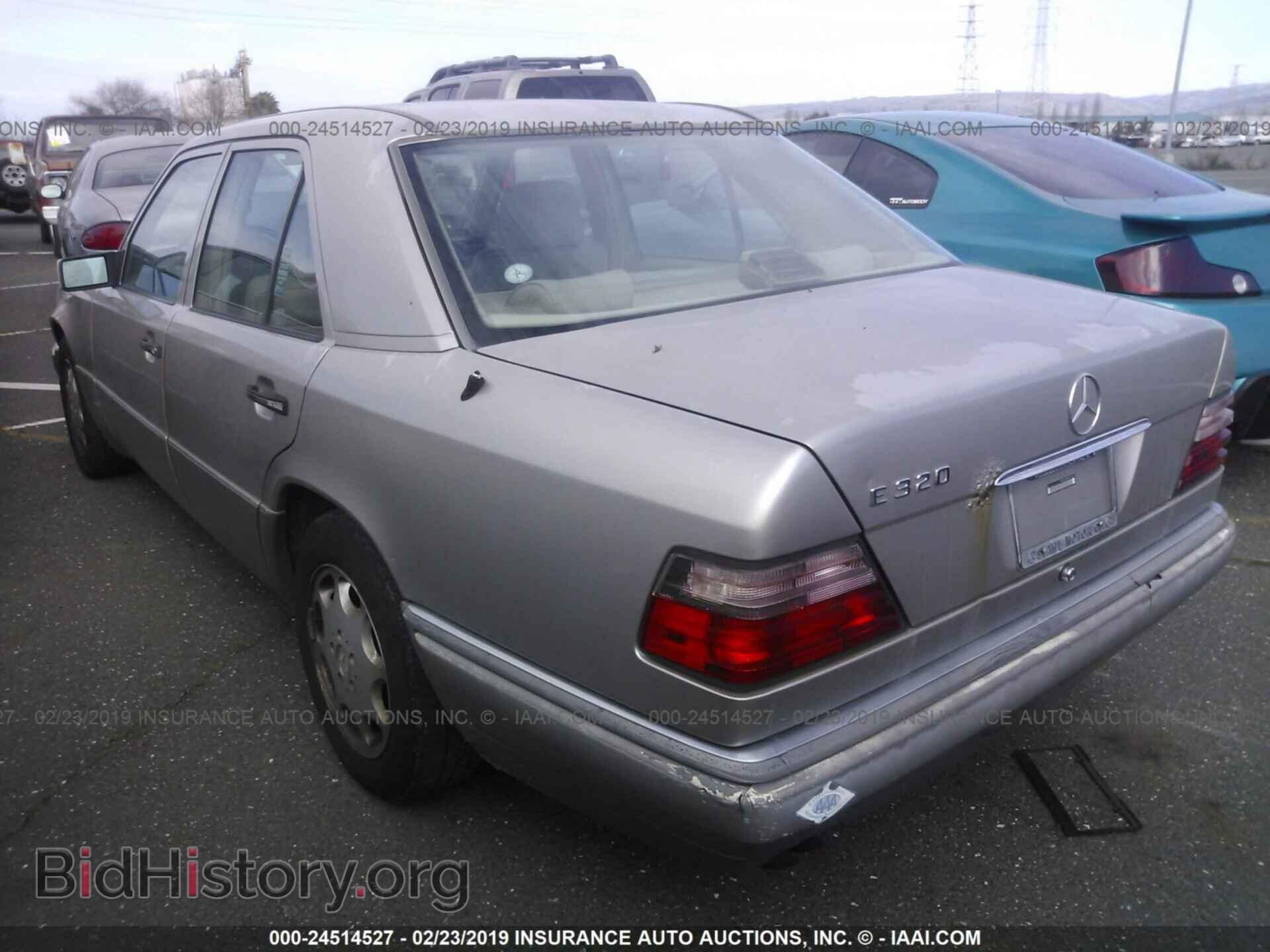 1995 MERCEDES-BENZ E - VIN: WDBEA32E8SC204820 - Фото 3