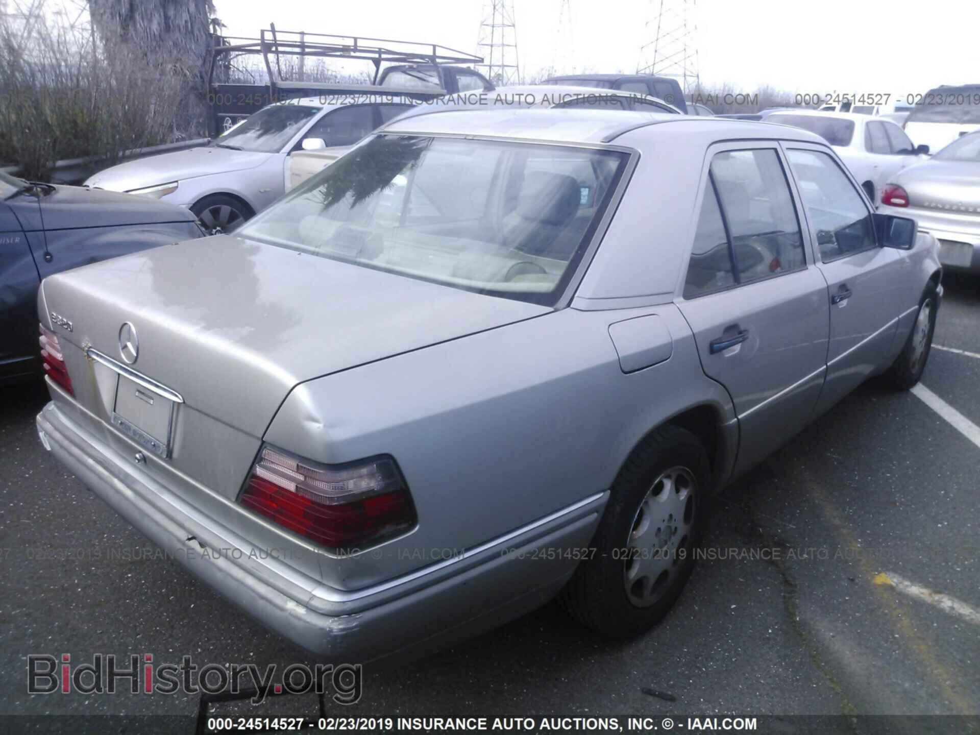 1995 MERCEDES-BENZ E - VIN: WDBEA32E8SC204820 - Фото 4