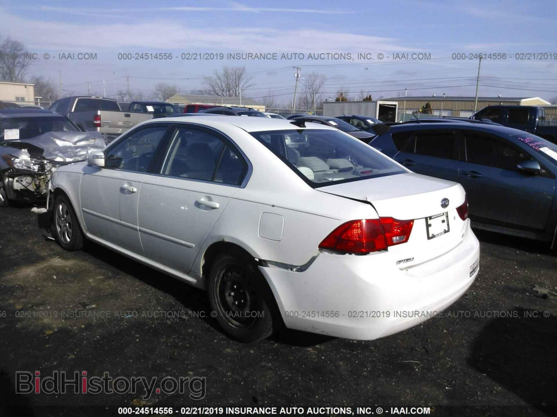 2009 KIA OPTIMA - VIN: KNAGE228X95324410 - Фото 3