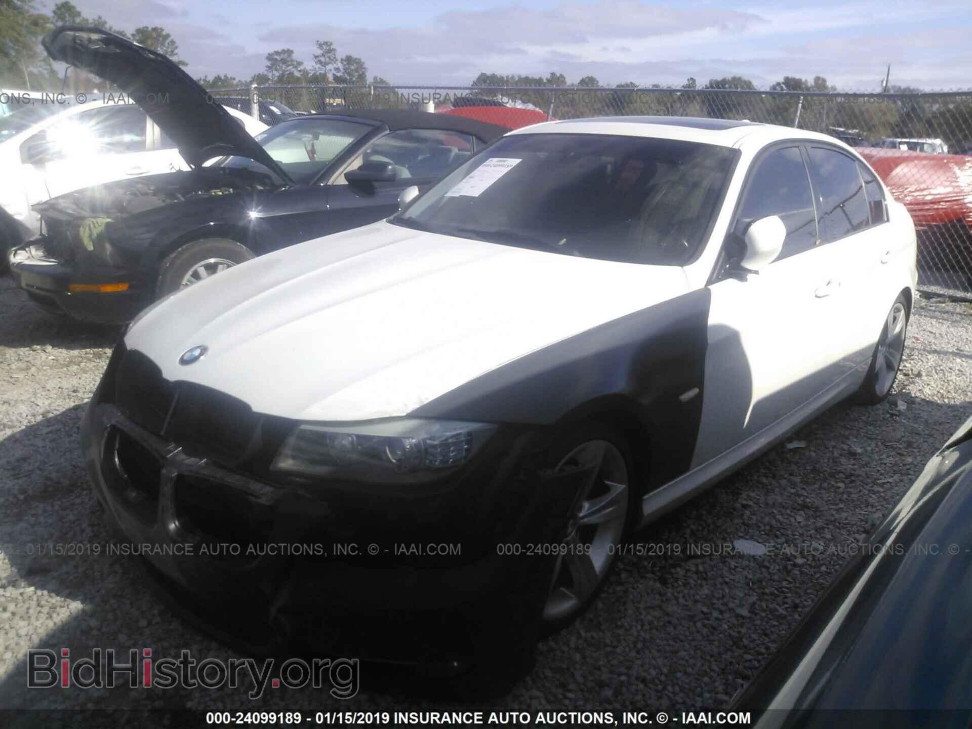 2011 BMW 335 - VIN: WBAPM5C57BE577005 - Photo 2
