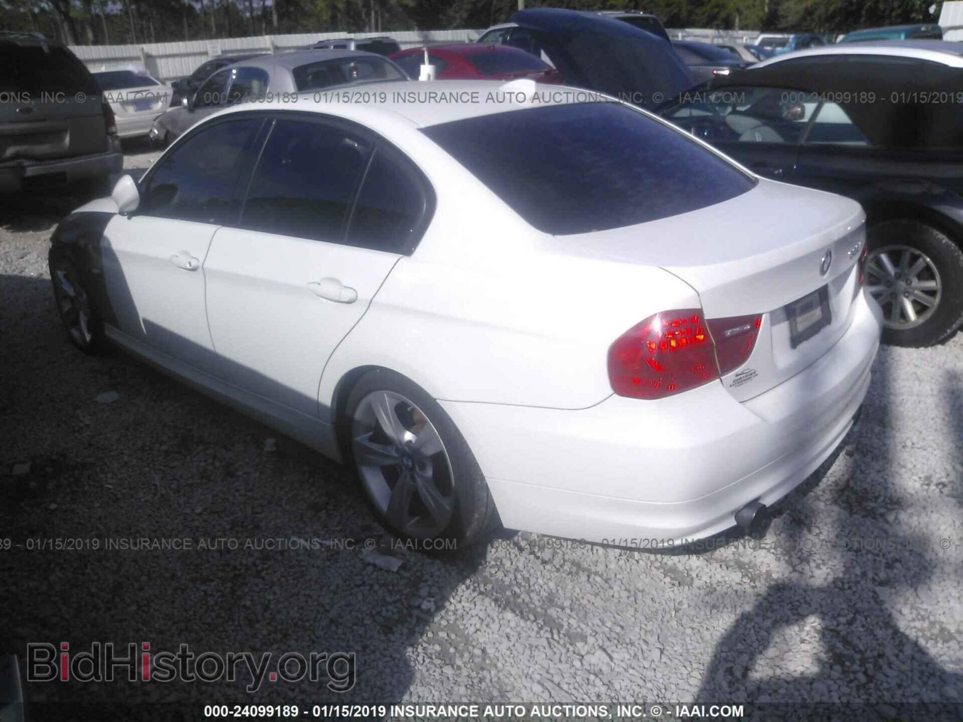 2011 BMW 335 - VIN: WBAPM5C57BE577005 - Photo 3