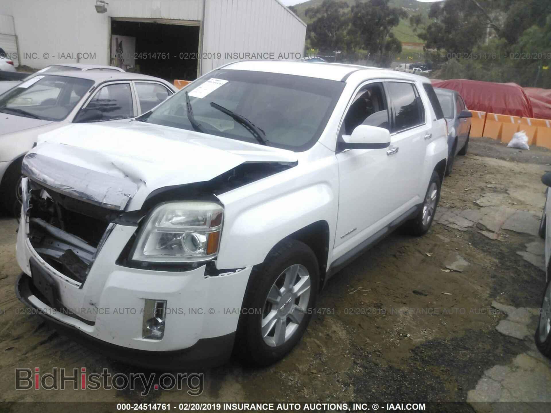 2011 GMC TERRAIN - VIN: 2CTFLREC1B6356433 - Фото 2