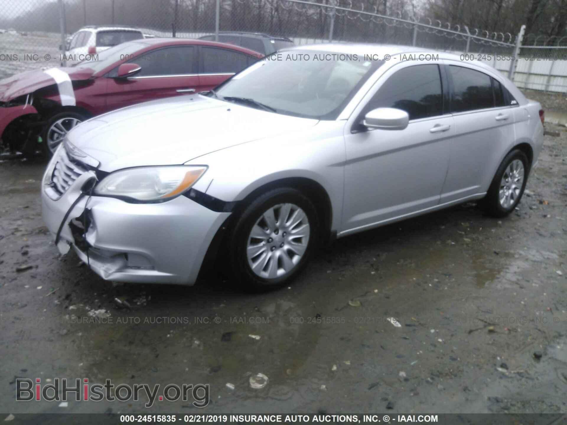 2012 CHRYSLER 200 - VIN: 1C3CCBAG9CN170624 - Фото 2
