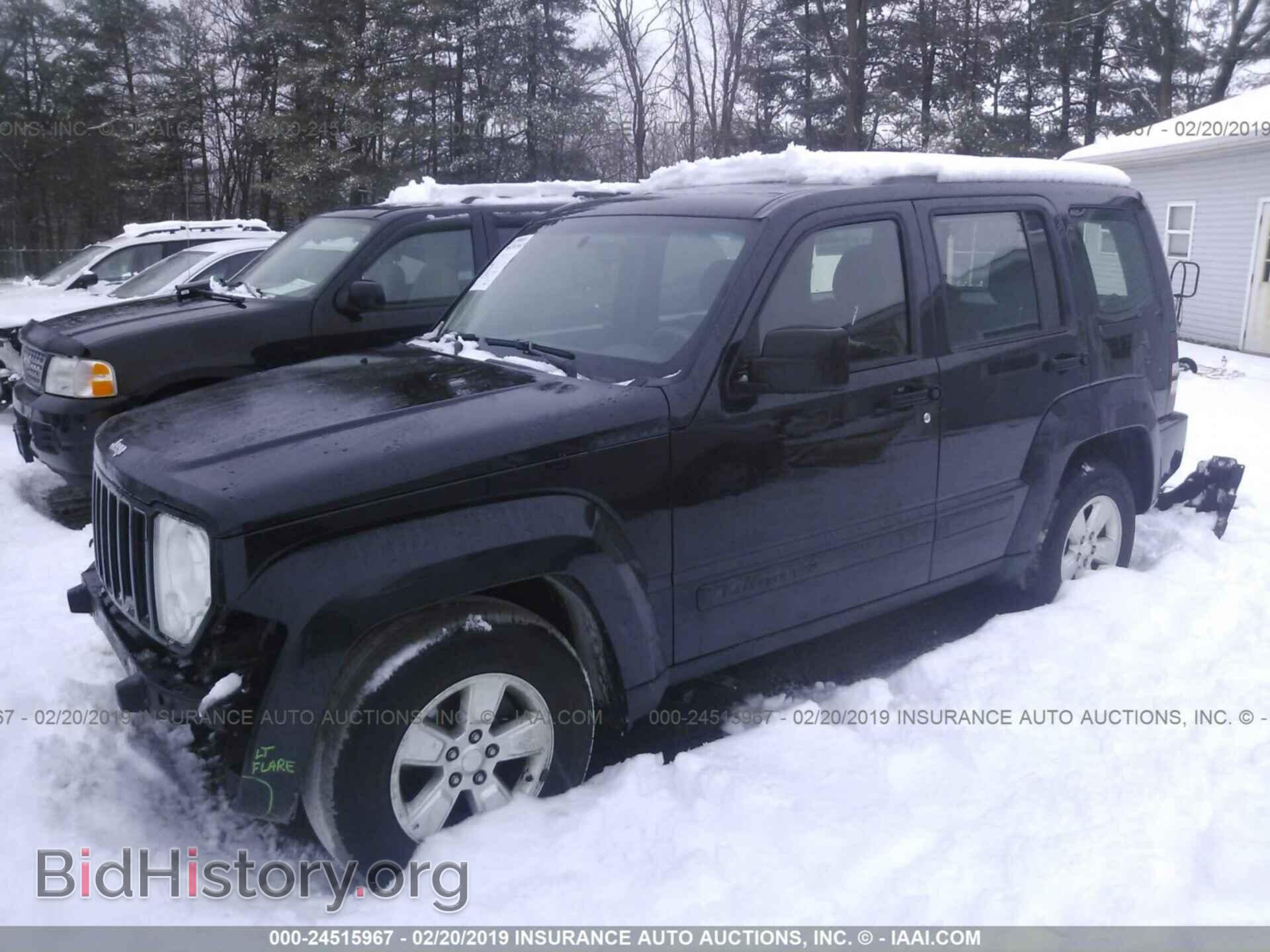 2011 JEEP LIBERTY - VIN: 1J4PP2GK2BW526363 - Фото 2