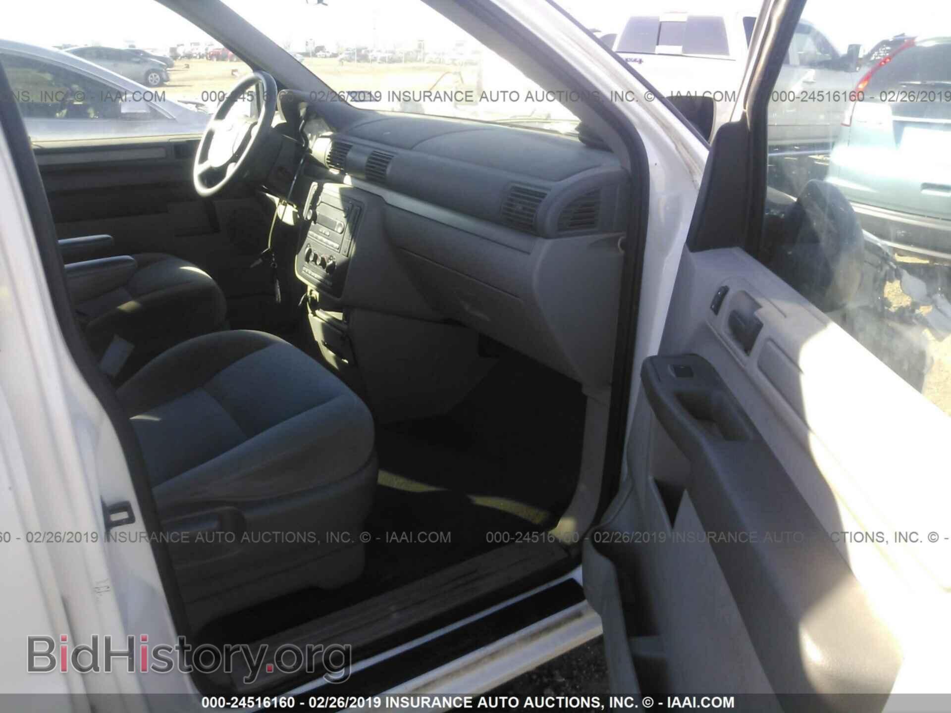 2006 FORD FREESTAR - VIN: 2FMZA516X6BA06525 - Фото 5