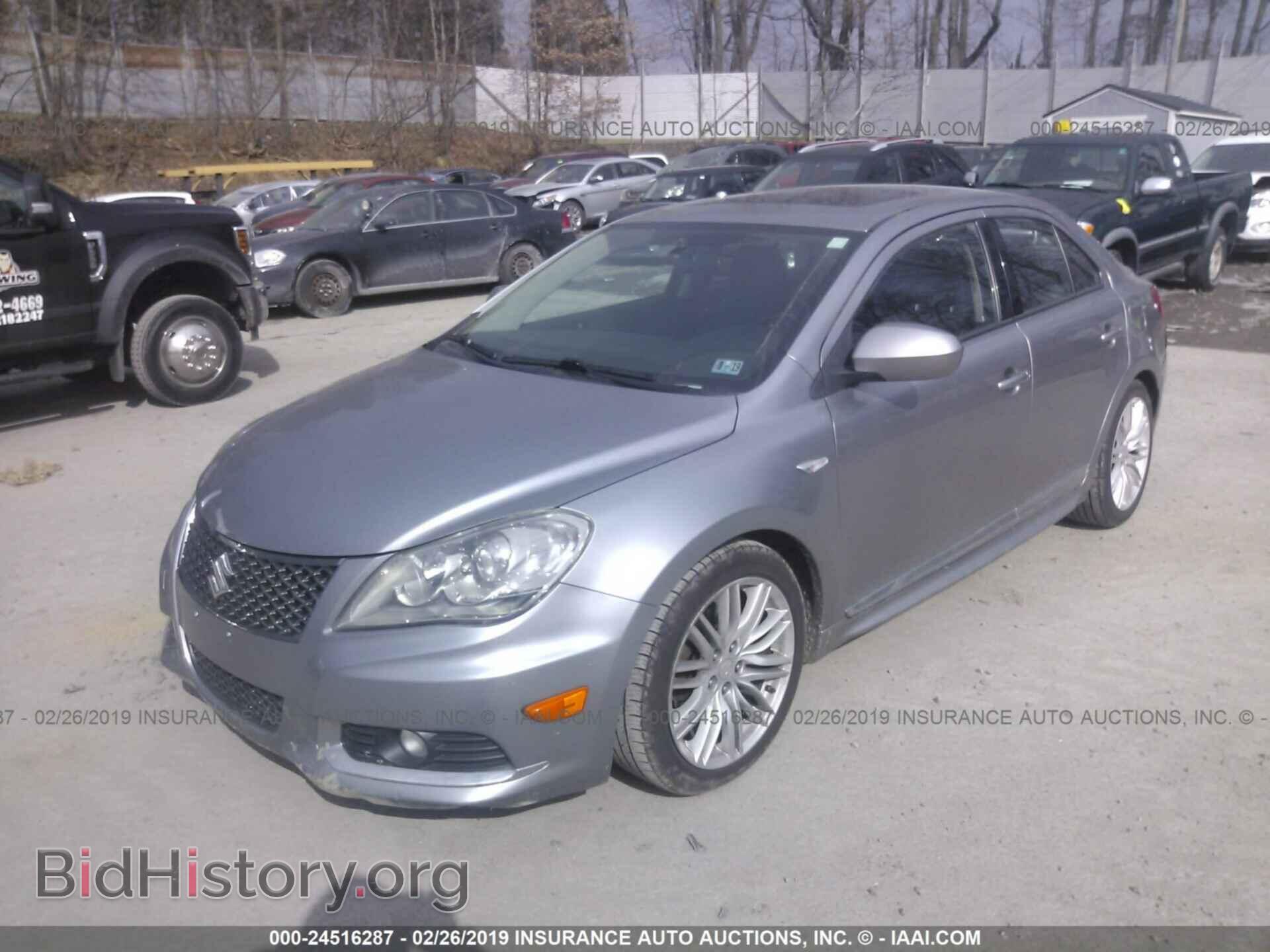 2011 SUZUKI KIZASHI - VIN: JS2RF9A68B6110653 - Photo 2