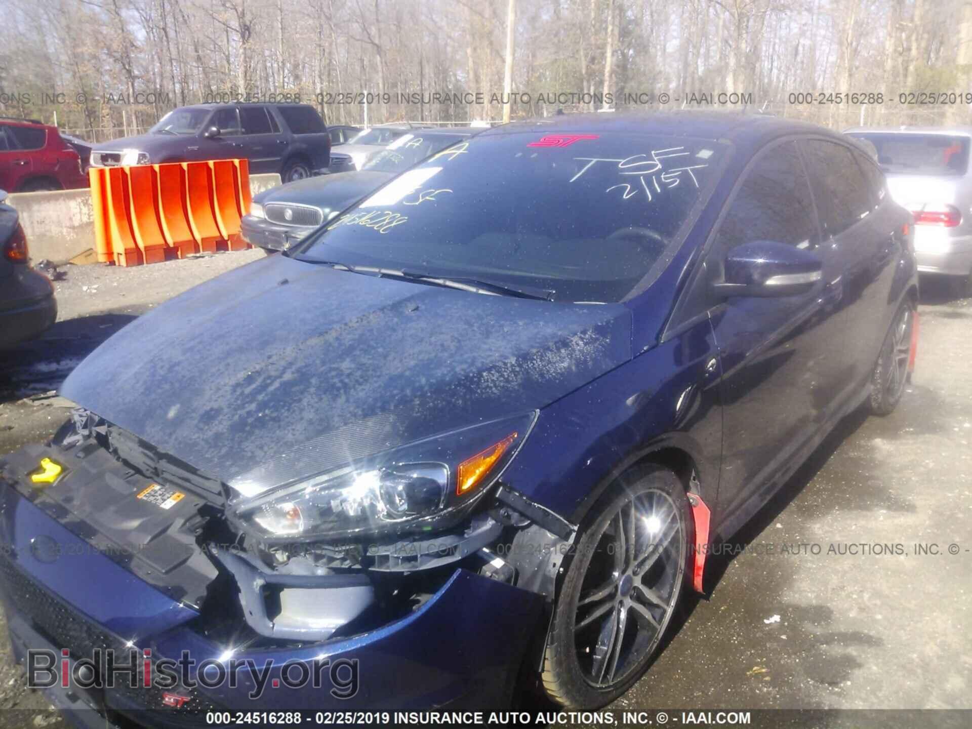2017 FORD FOCUS - VIN: 1FADP3L92HL256794 - Фото 2