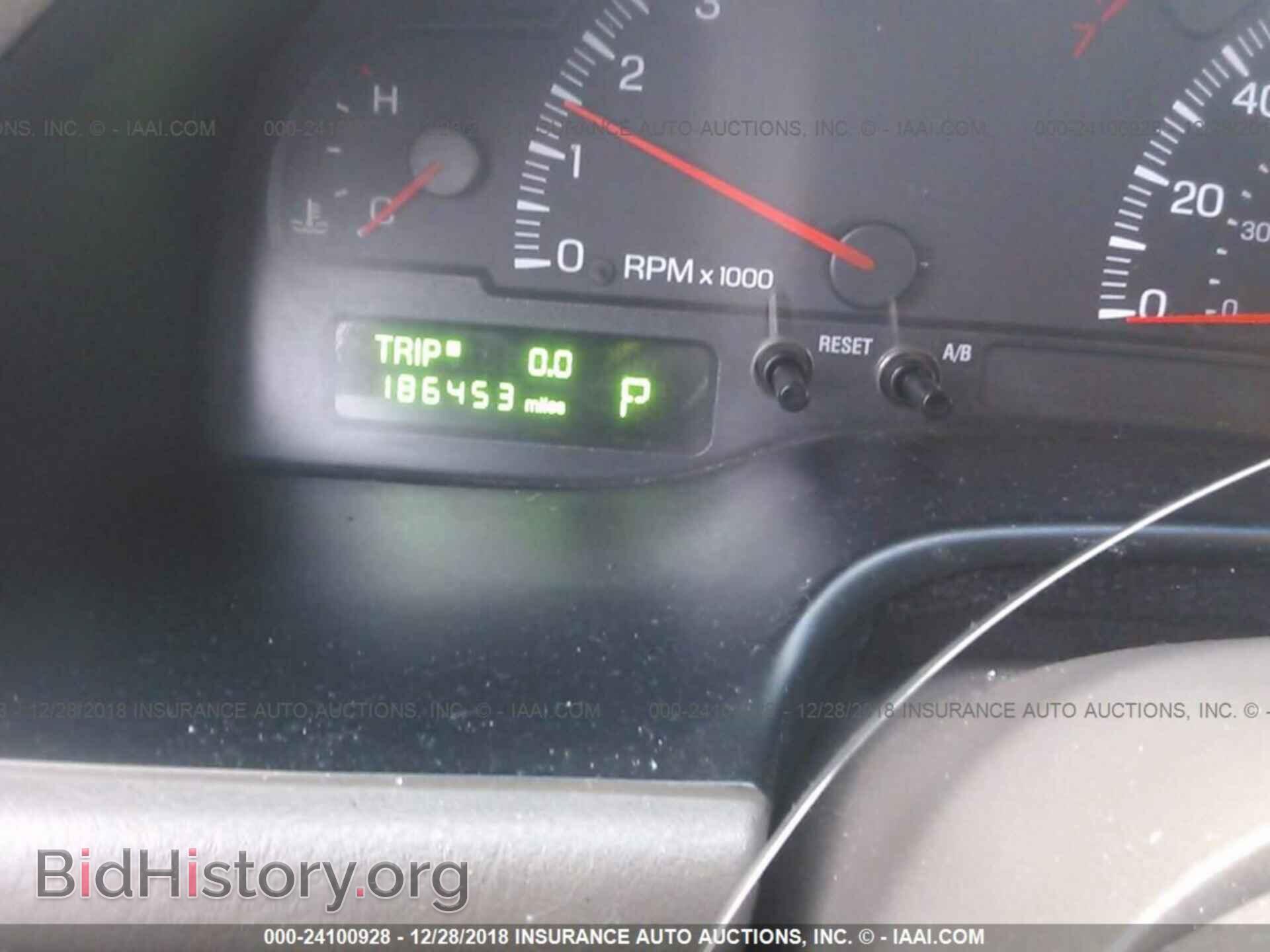 2000 LINCOLN LS - VIN: 1LNHM87A6YY840801 - Photo 7