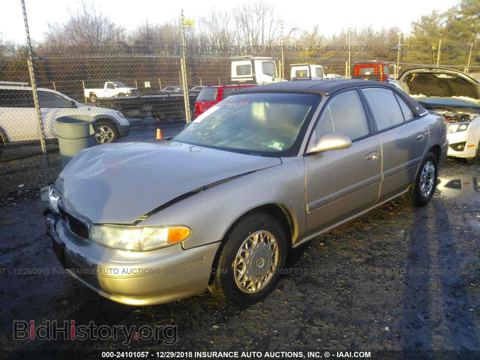 2015 BMW 320 - VIN: WBA3B1C55FP831432 - Photo 2