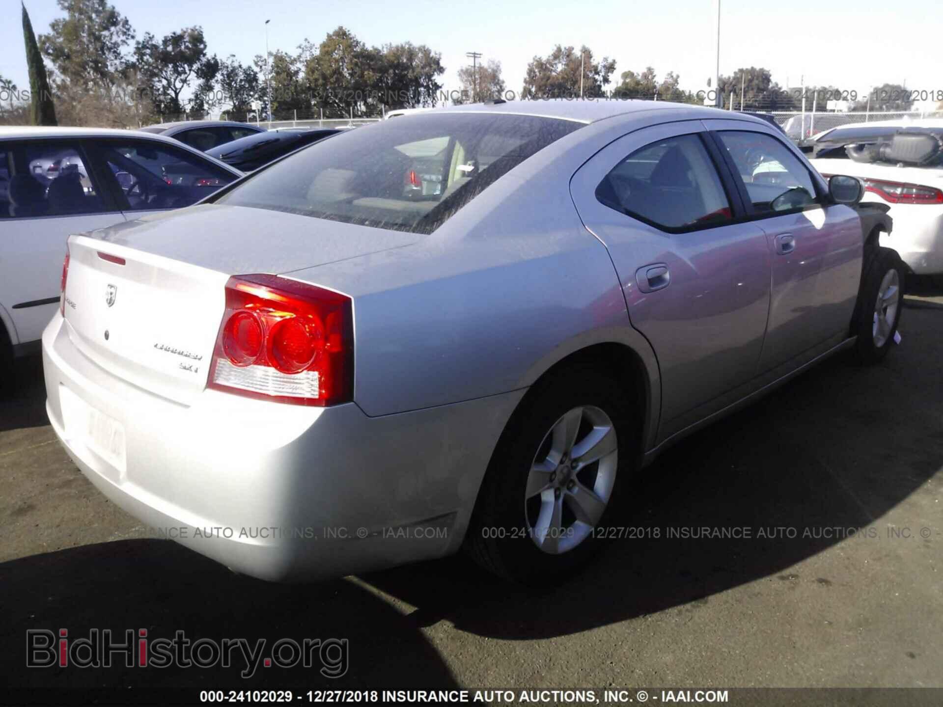 2010 DODGE CHARGER - VIN: 2B3CA3CVXAH222269 - Фото 4