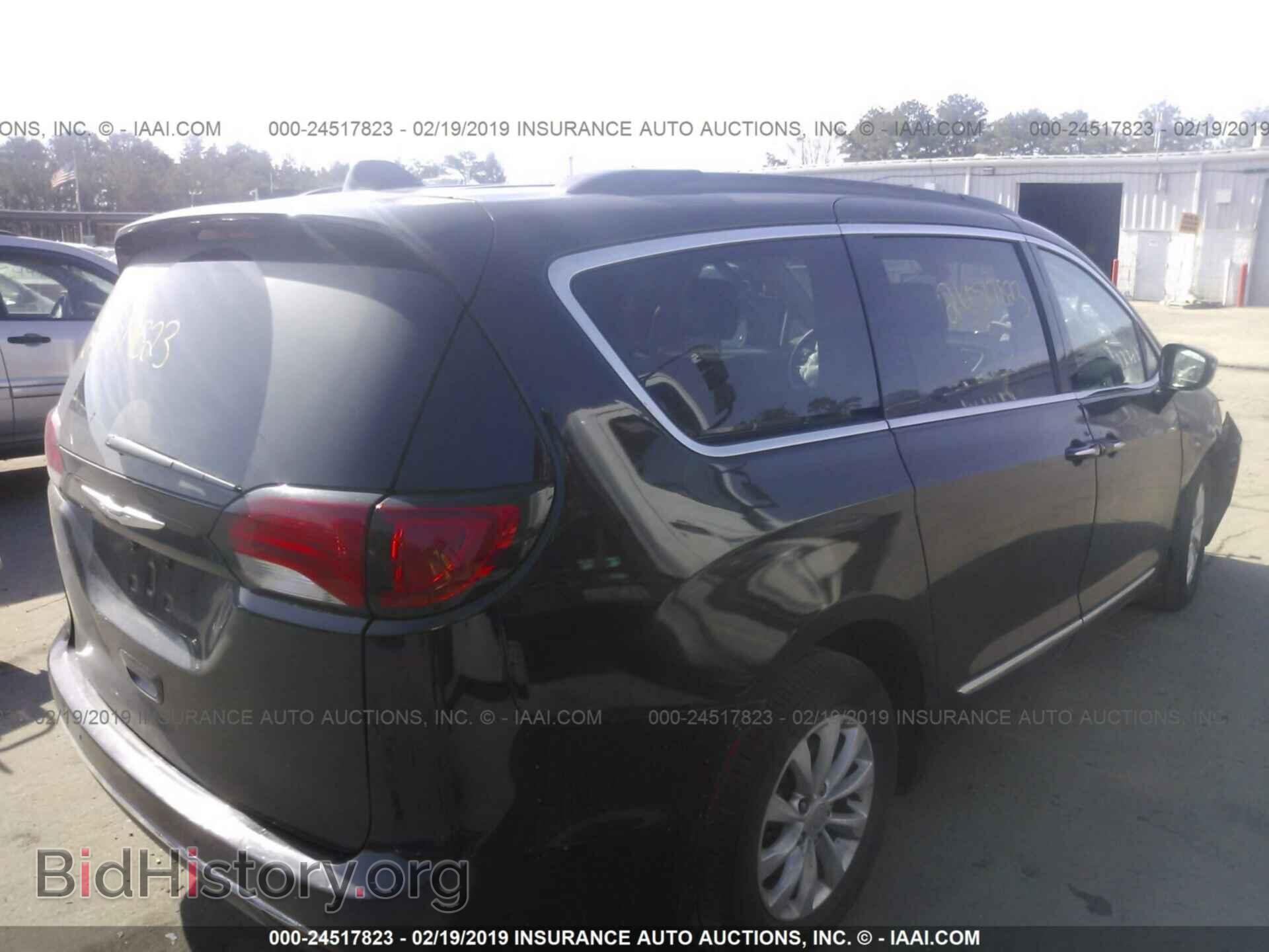 2017 CHRYSLER PACIFICA - VIN: 2C4RC1BG1HR569892 - Фото 4