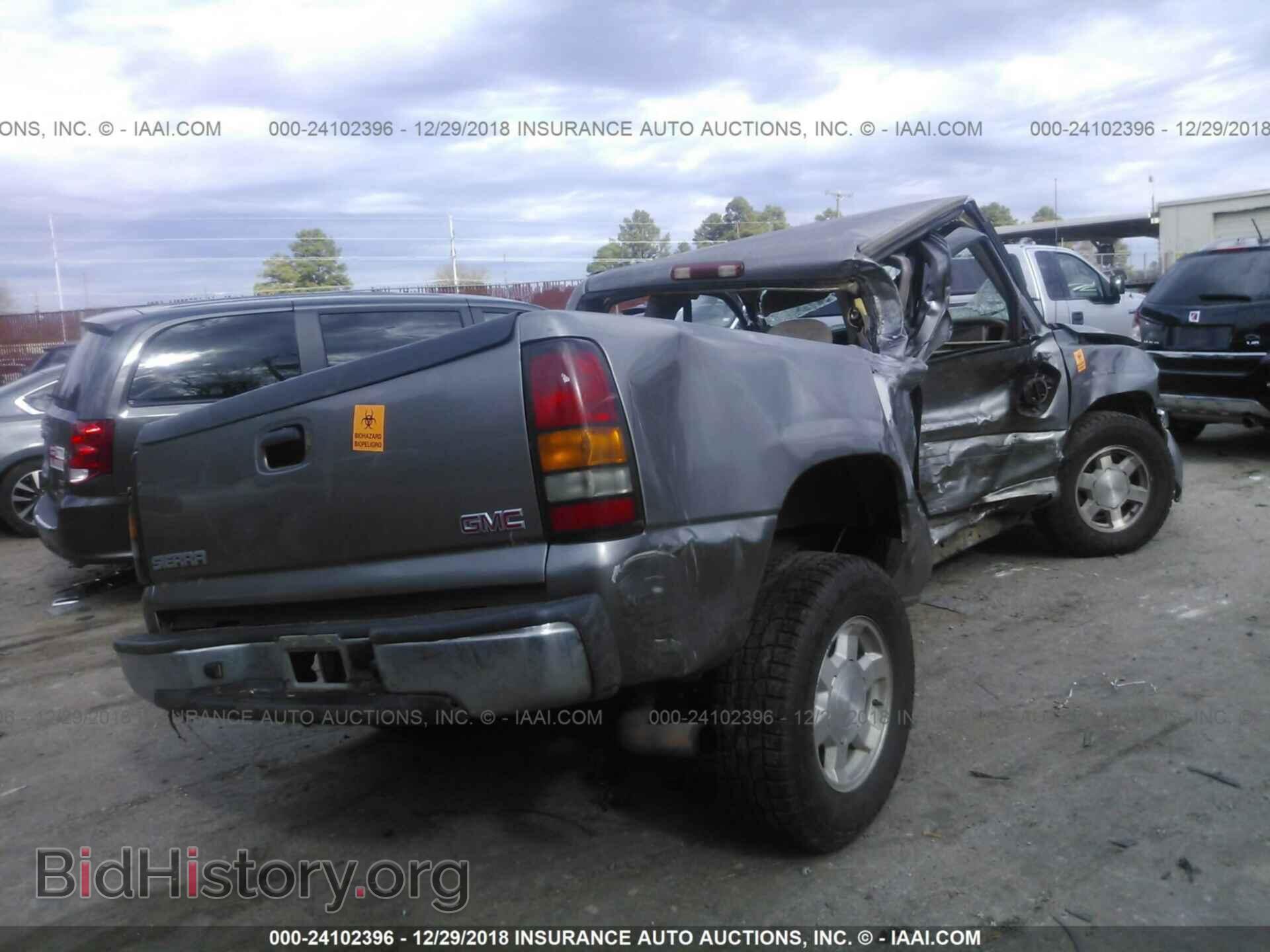 2006 GMC NEW SIERRA - VIN: 1GTEC19VX6Z225631 - Фото 4