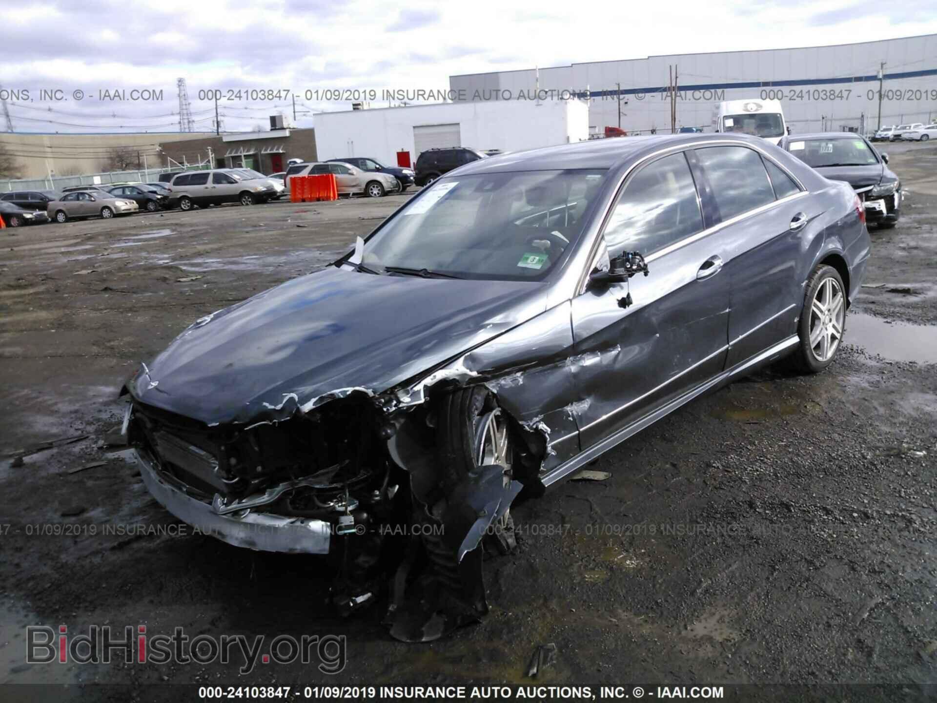 2010 MERCEDES-BENZ E - VIN: WDDHF9AB8AA193764 - Фото 2