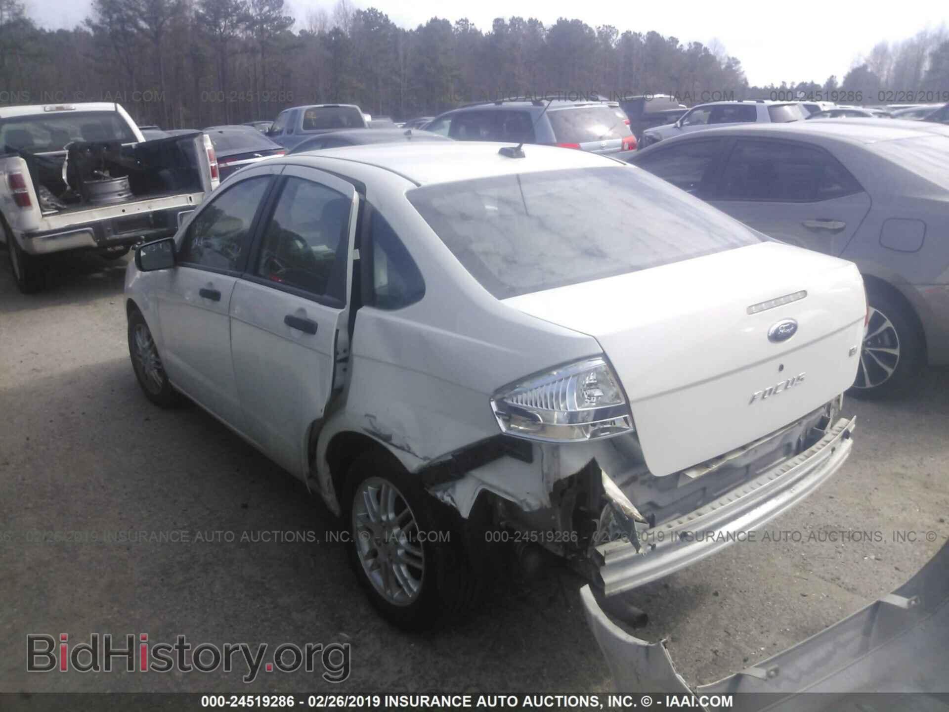 2009 FORD FOCUS - VIN: 1FAHP35N89W122318 - Фото 3