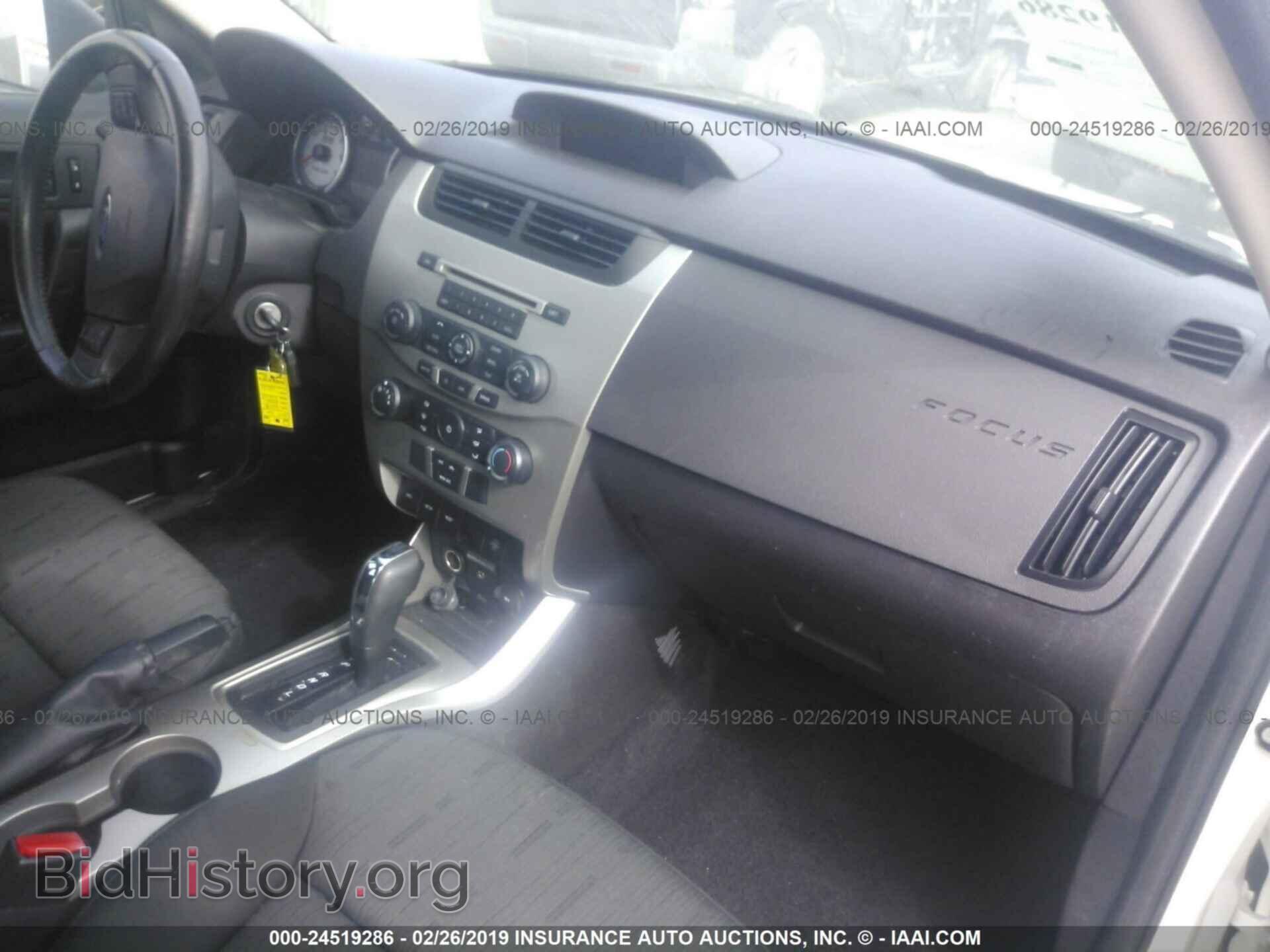2009 FORD FOCUS - VIN: 1FAHP35N89W122318 - Фото 5