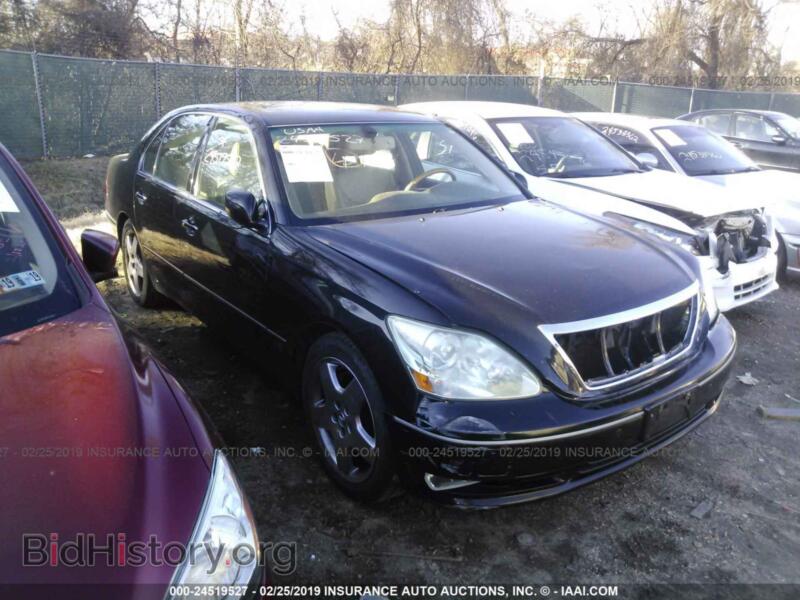 2005 Lexus LS 430 (VIN JTHBN36F655002464) — фото 1 из 8, IAAI, повреждение: передняя часть