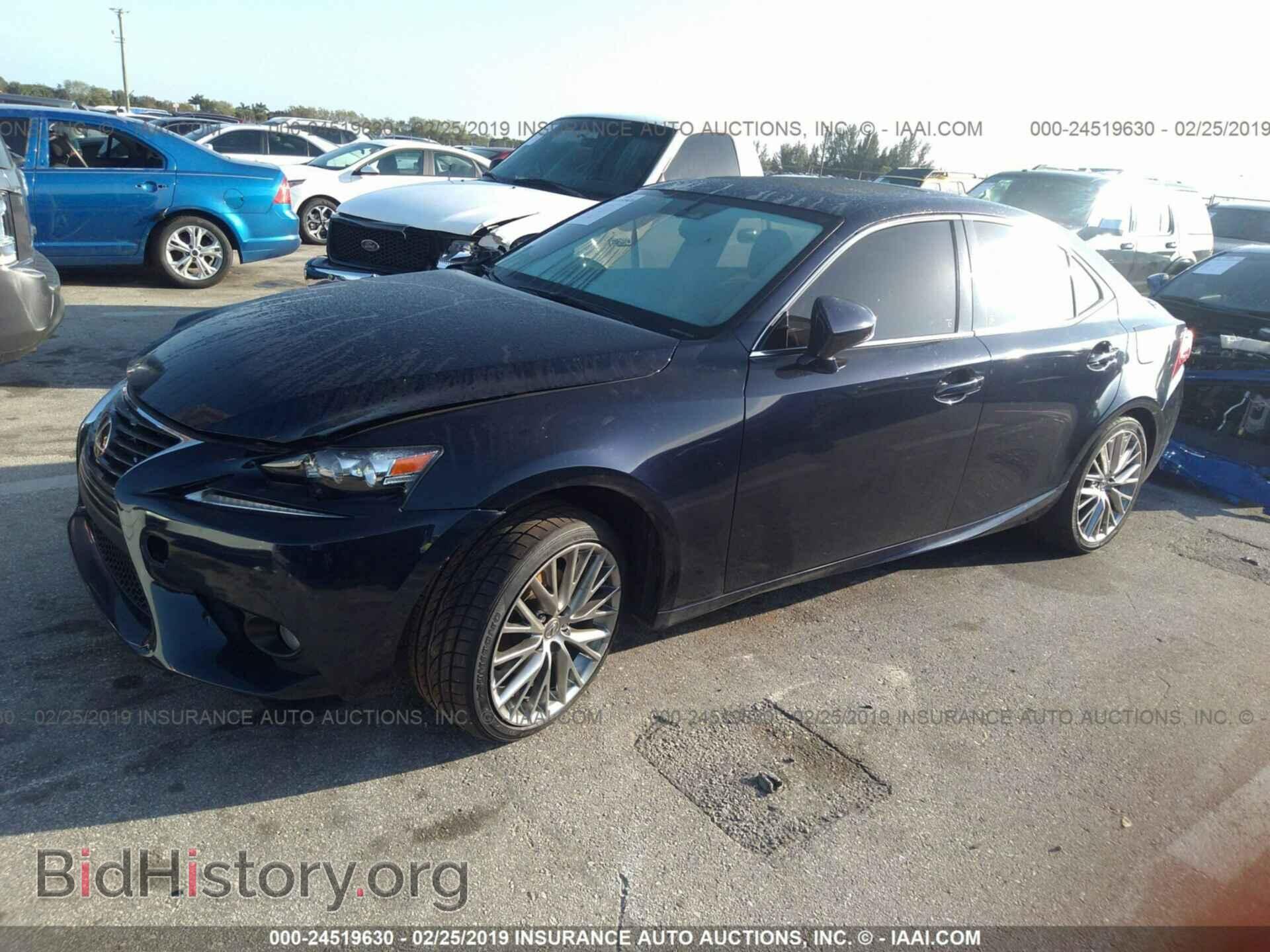 2014 LEXUS IS - VIN: JTHCF1D23E5011905 - Photo 2