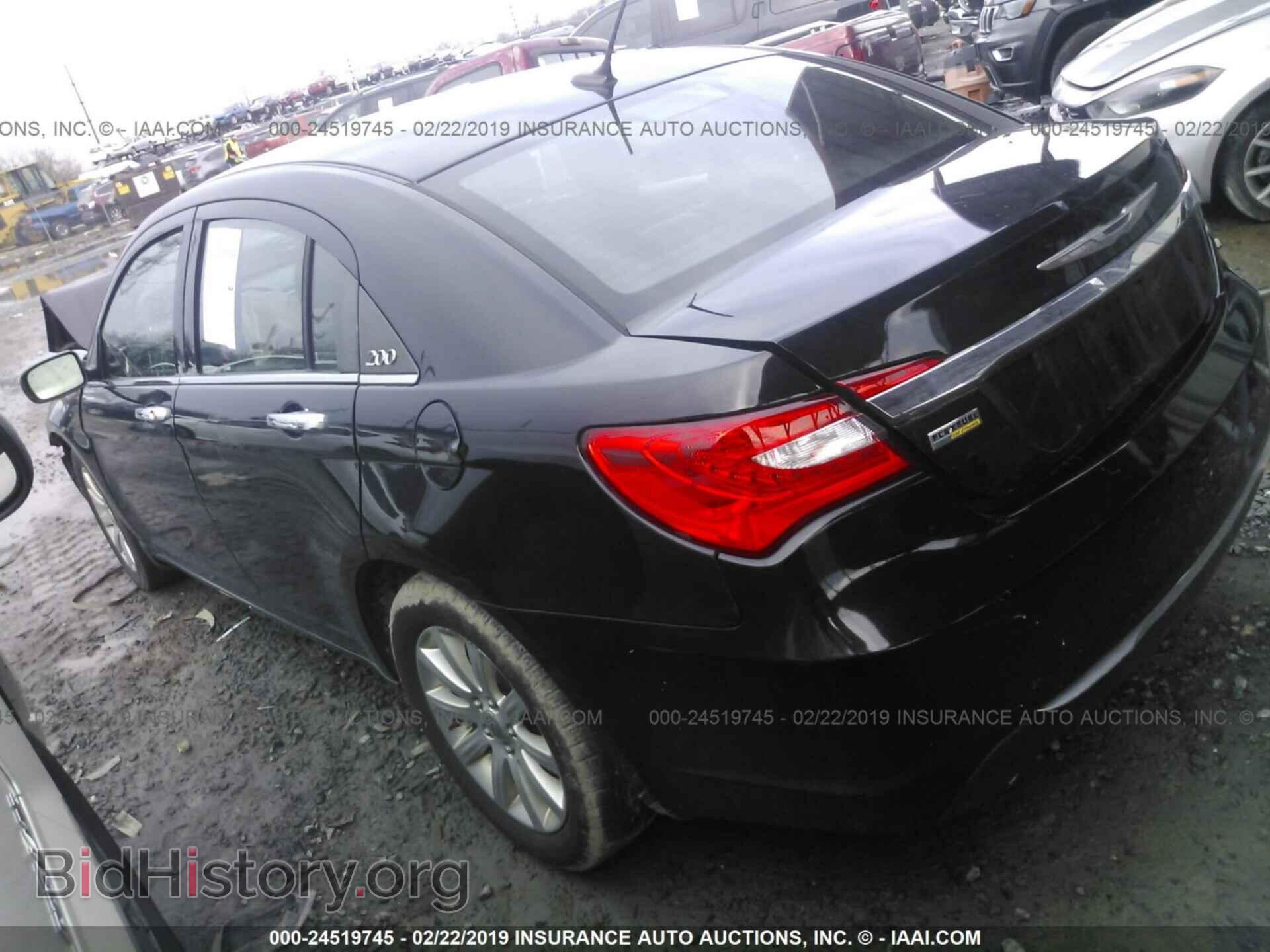 2013 CHRYSLER 200 - VIN: 1C3CCBCGXDN608226 - Фото 3