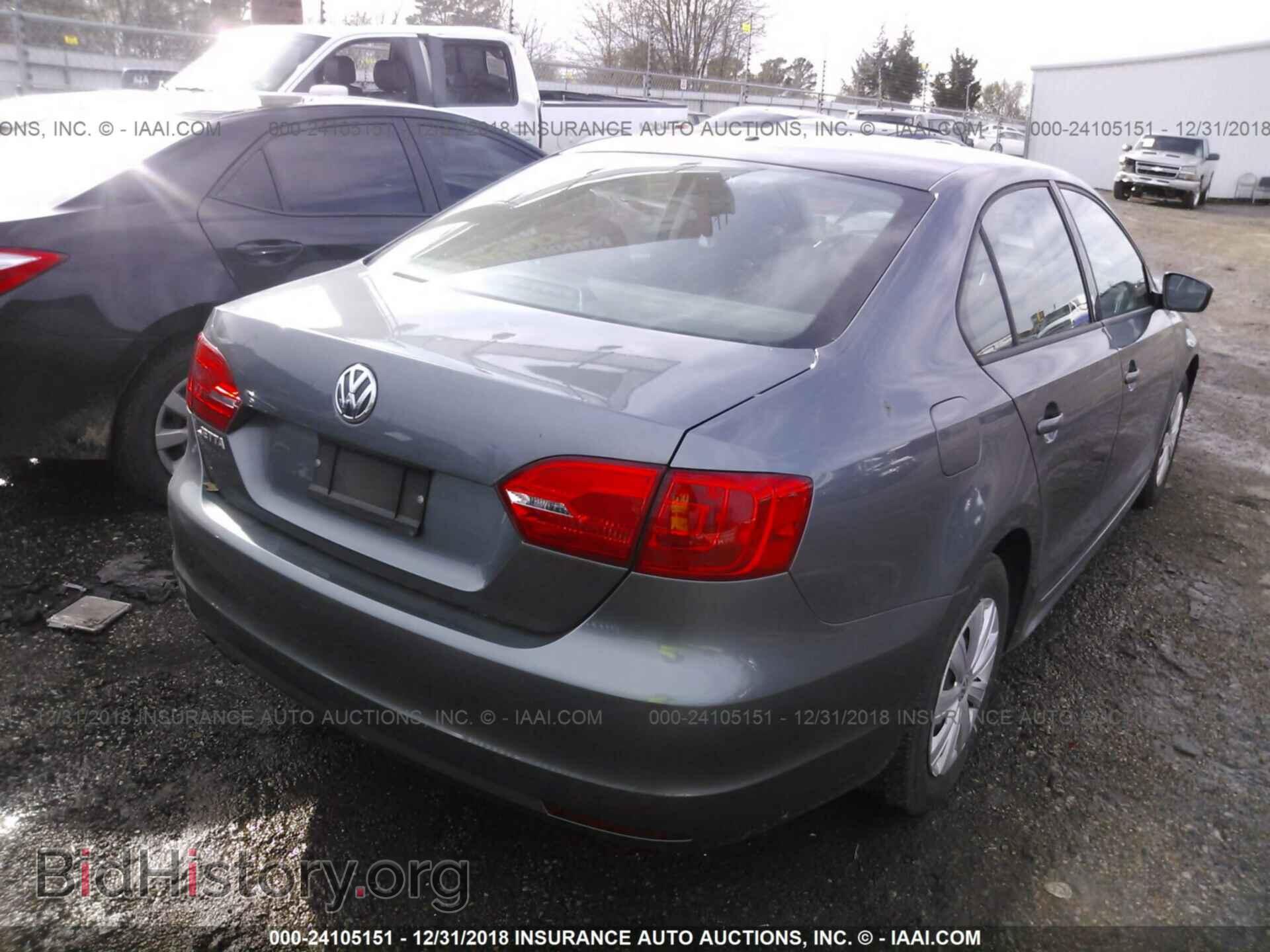 2011 FORD TAURUS - VIN: 1FAHP2DW6BG144404 - Фото 4