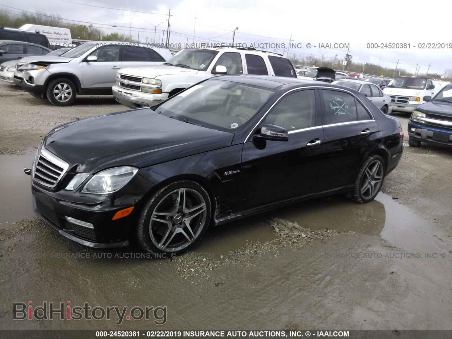 2011 MERCEDES-BENZ E - VIN: WDDHF7HB4BA270318 - Photo 2