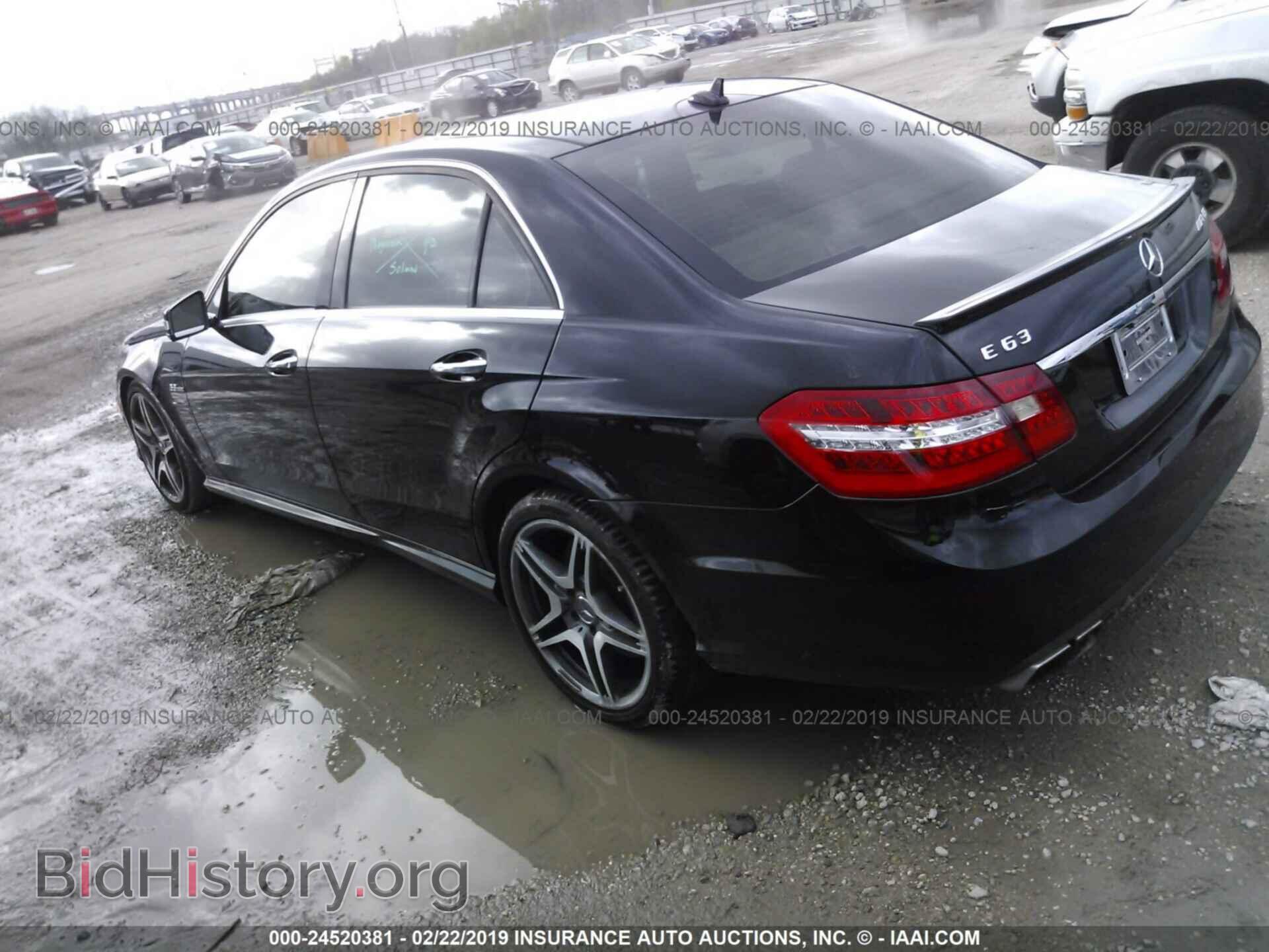 2011 MERCEDES-BENZ E - VIN: WDDHF7HB4BA270318 - Photo 3