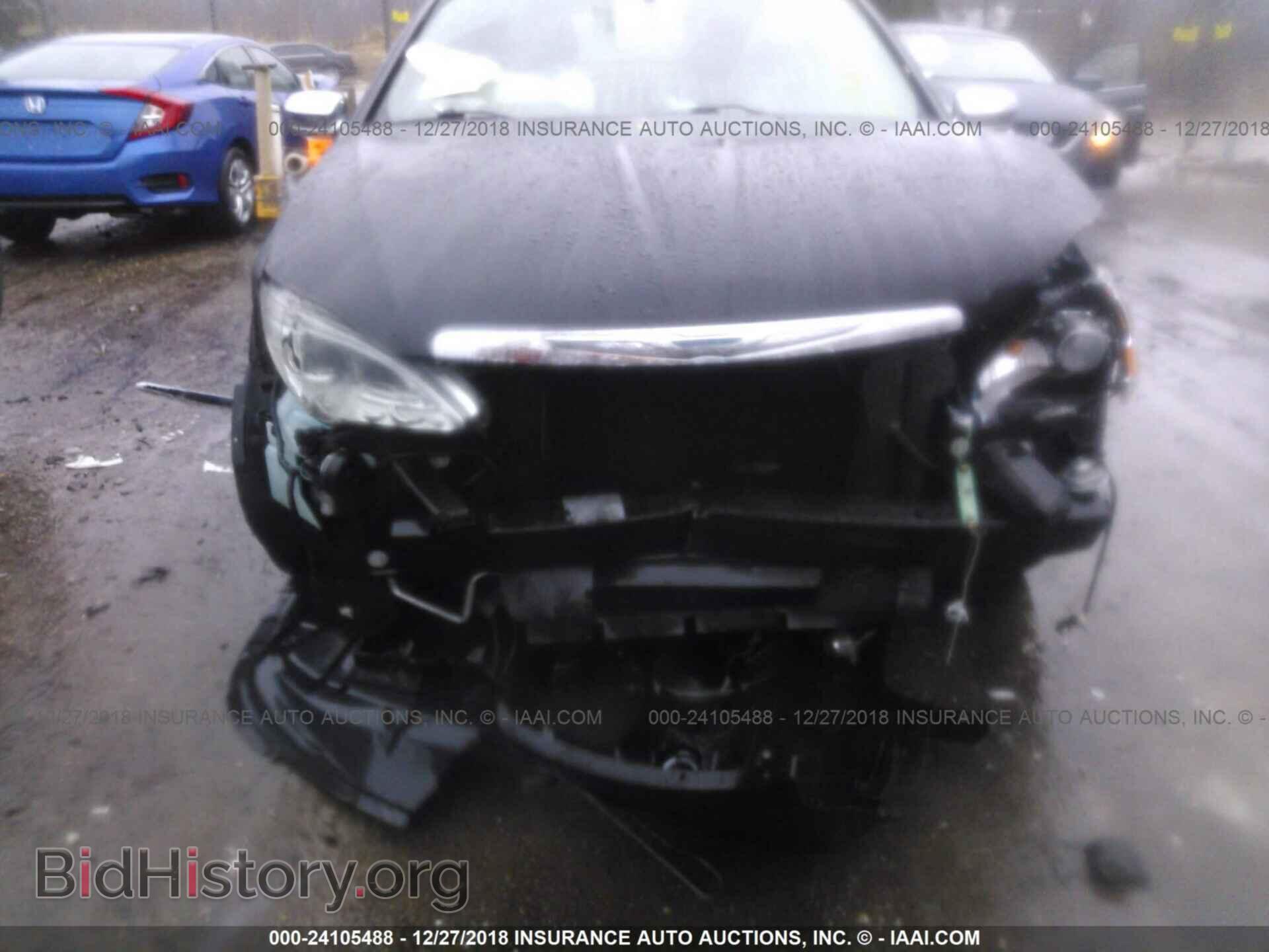 2011 CHRYSLER 200 - VIN: 1C3BC2FG8BN610867 - Фото 6