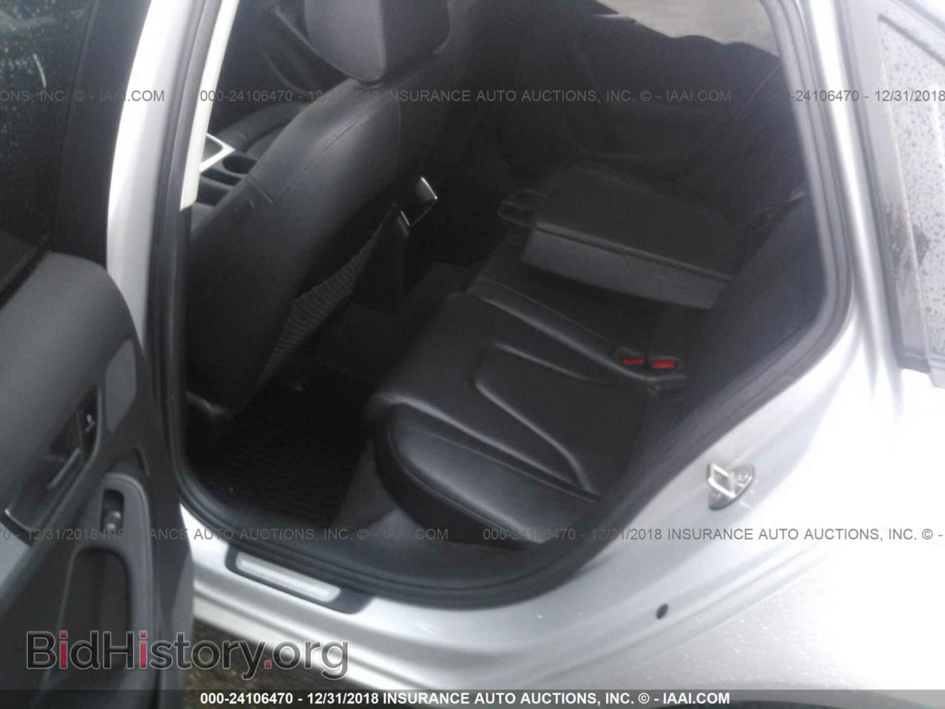 2011 AUDI A4 - VIN: WAUAFAFL4BN013668 - Фото 8
