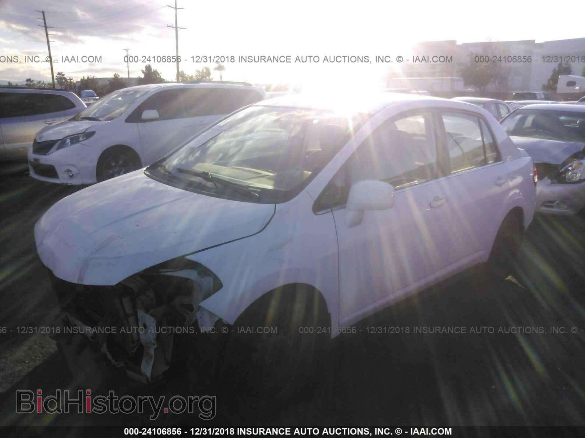 2008 NISSAN VERSA - VIN: 3N1BC11E08L364825 - Фото 2
