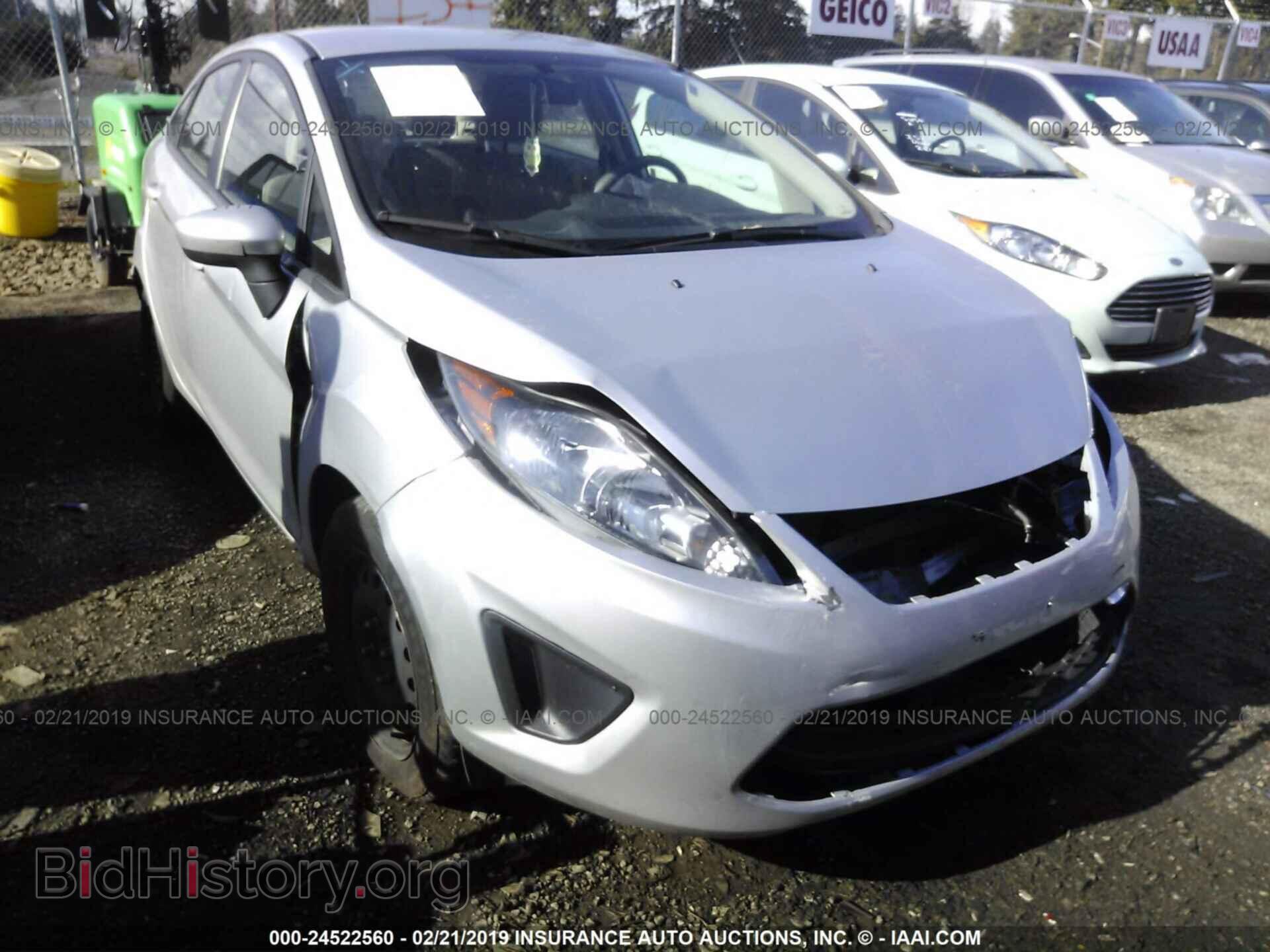 Photo 3FADP4AJ3DM215036 - FORD FIESTA 2013