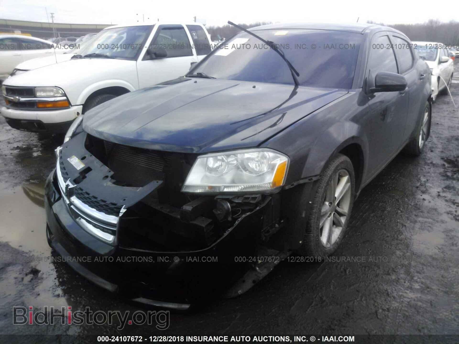 2011 DODGE AVENGER - VIN: 1B3BD1FG3BN593481 - Photo 2