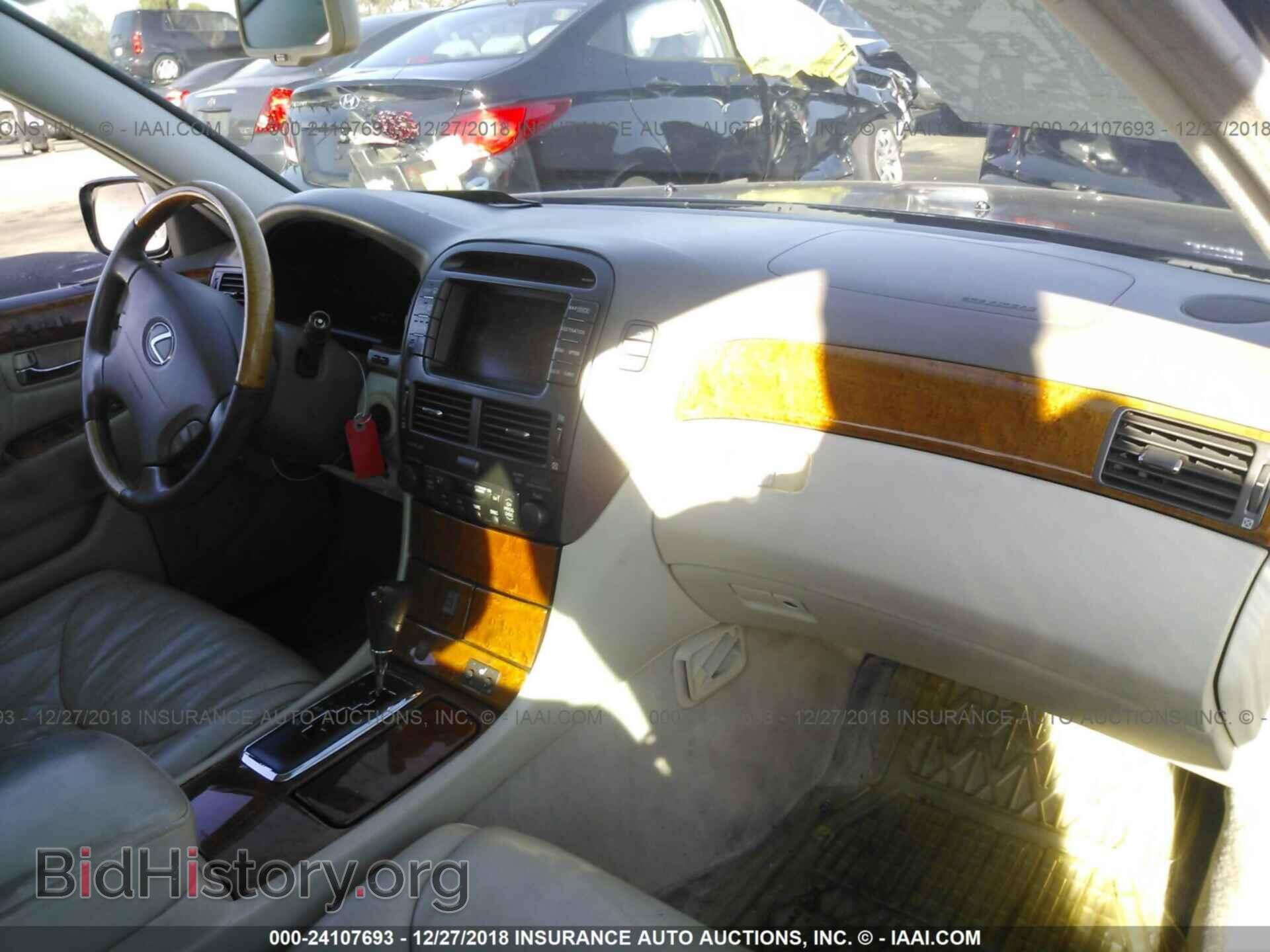 2001 LEXUS LS - VIN: JTHBN30F310033168 - Photo 5