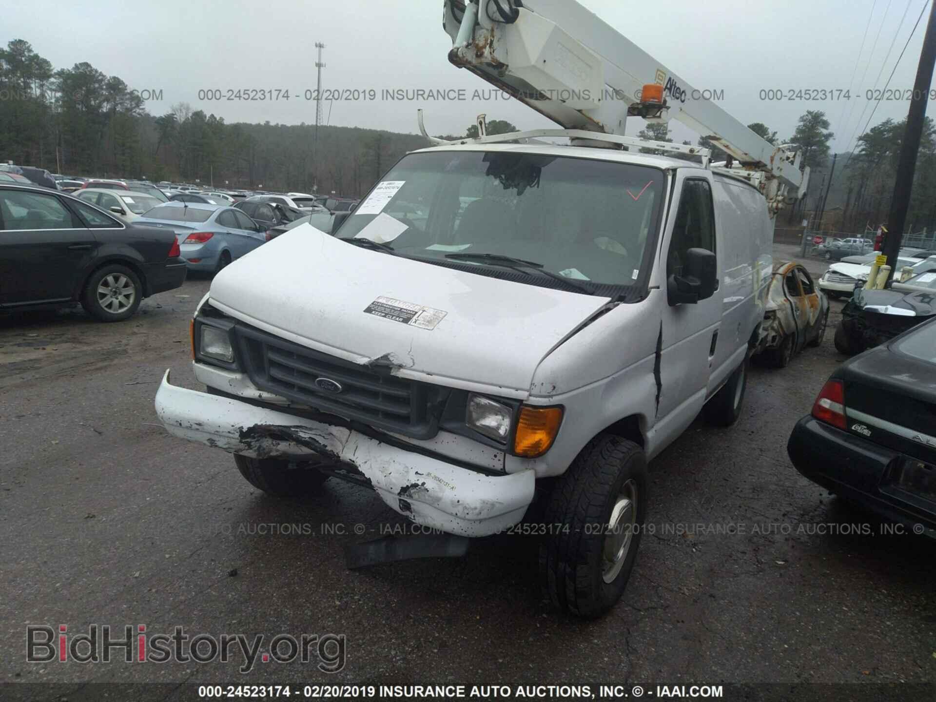 2003 FORD ECONOLINE - VIN: 1FTSE34LX3HB00256 - Фото 2