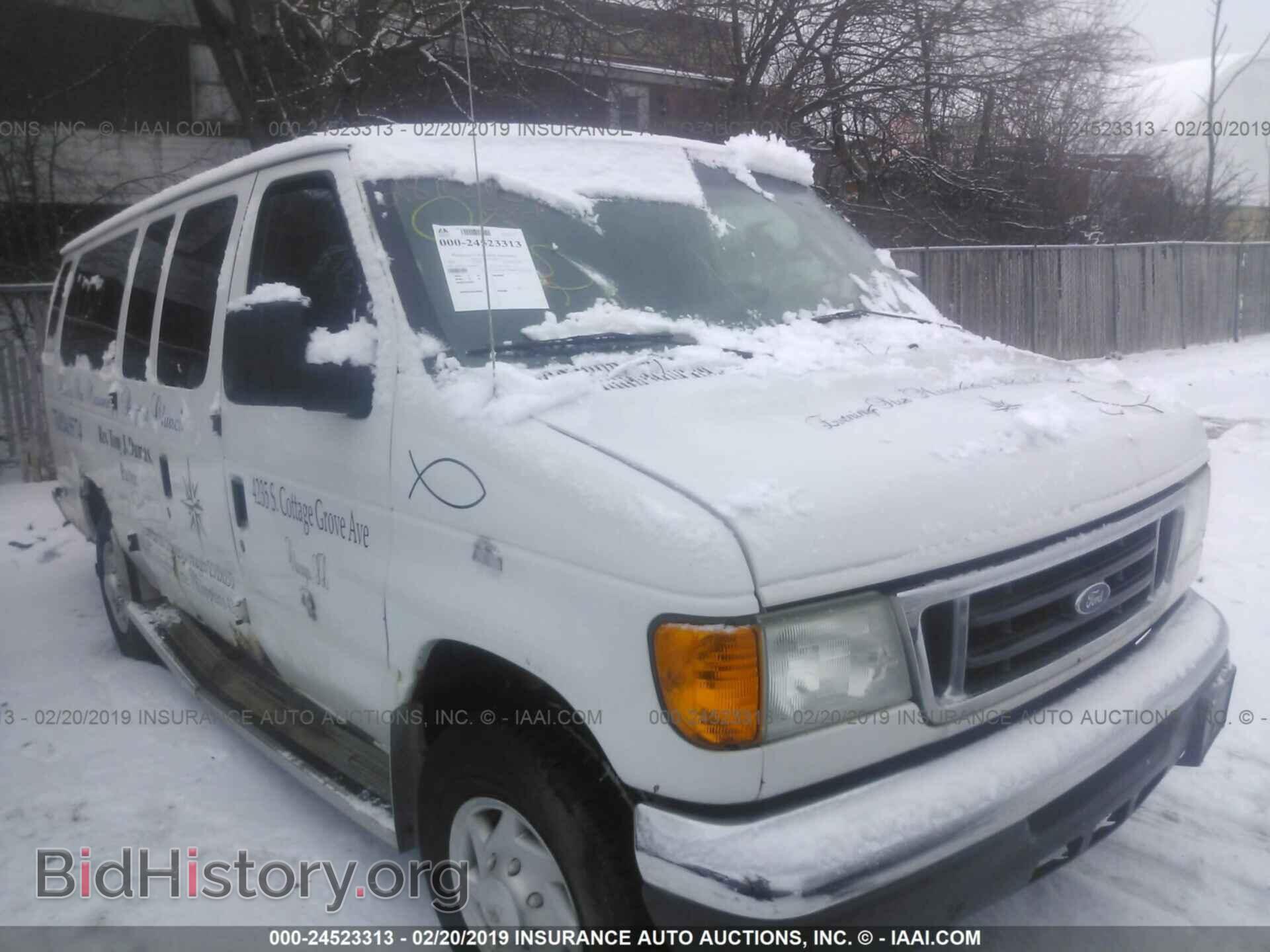 Photo 1FBSS31L75HB06827 - FORD ECONOLINE 2005