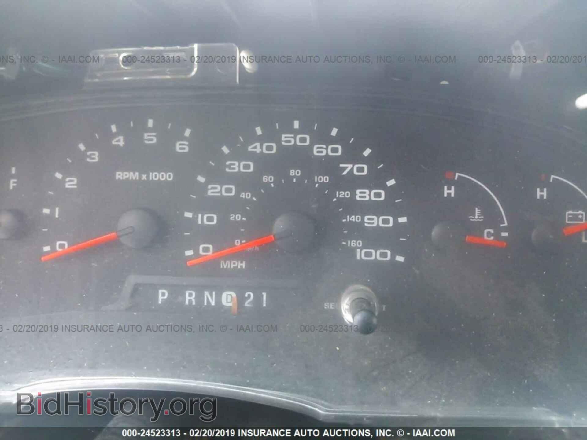 2005 FORD ECONOLINE - VIN: 1FBSS31L75HB06827 - Фото 7